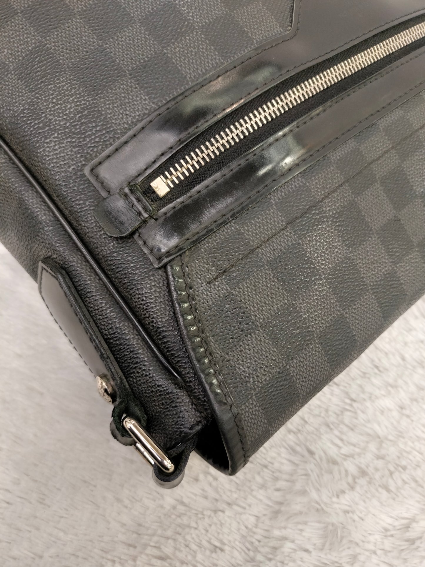 LV Daniel MM Graphite 2011
