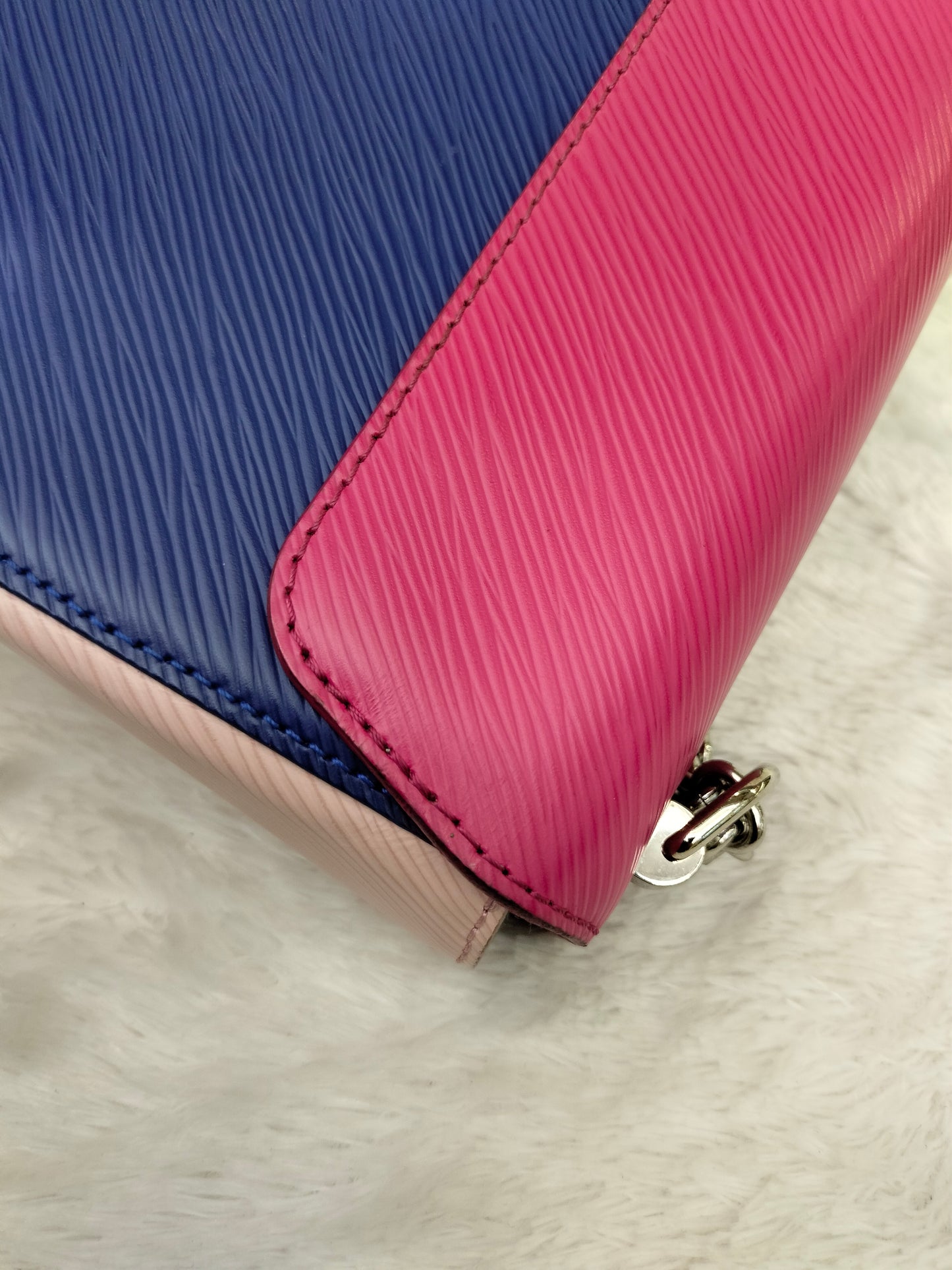 LV Twist MM Epi 3 colour 2016