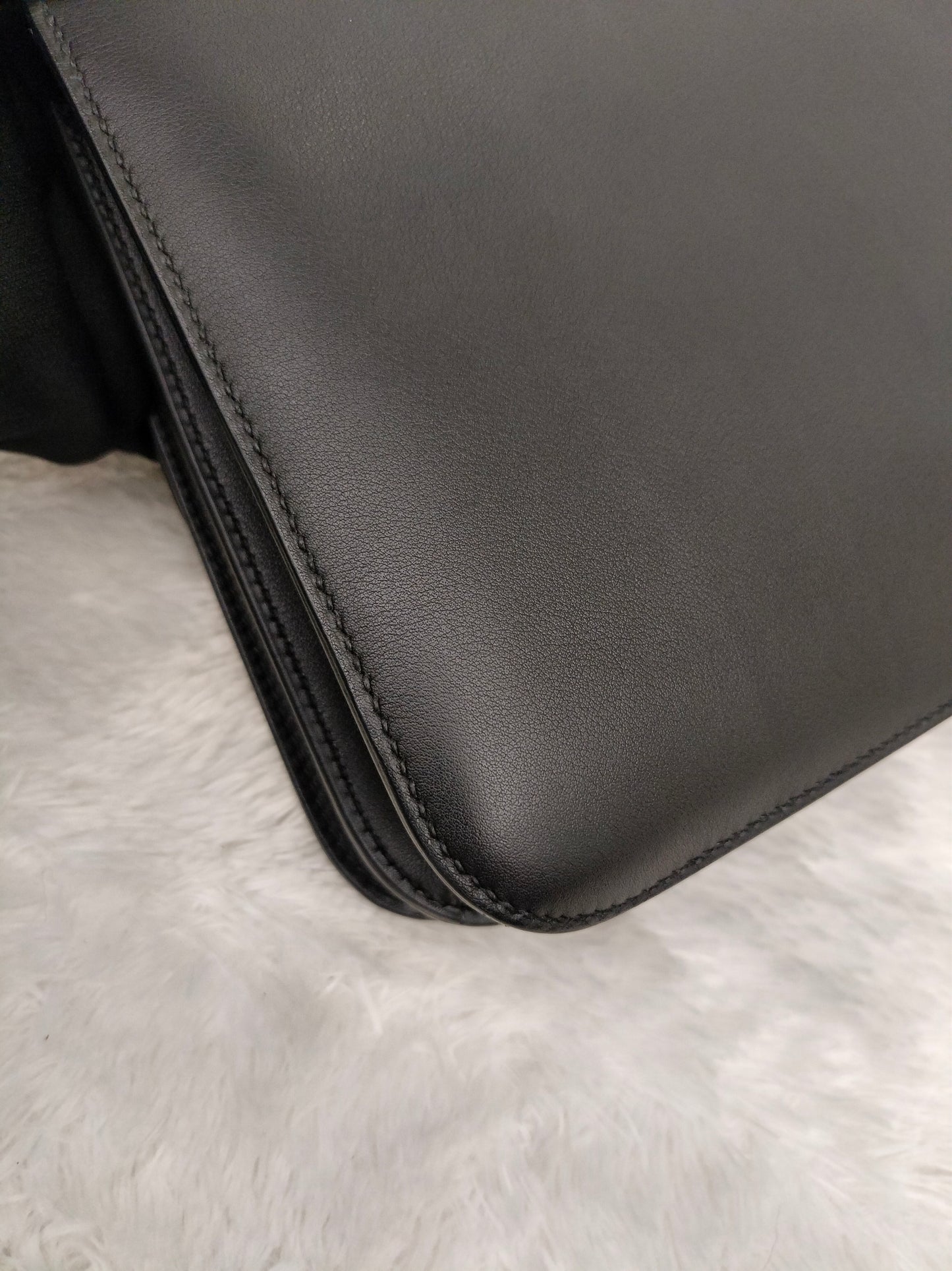 C24 HSS Evercolour Black RH GHW #A