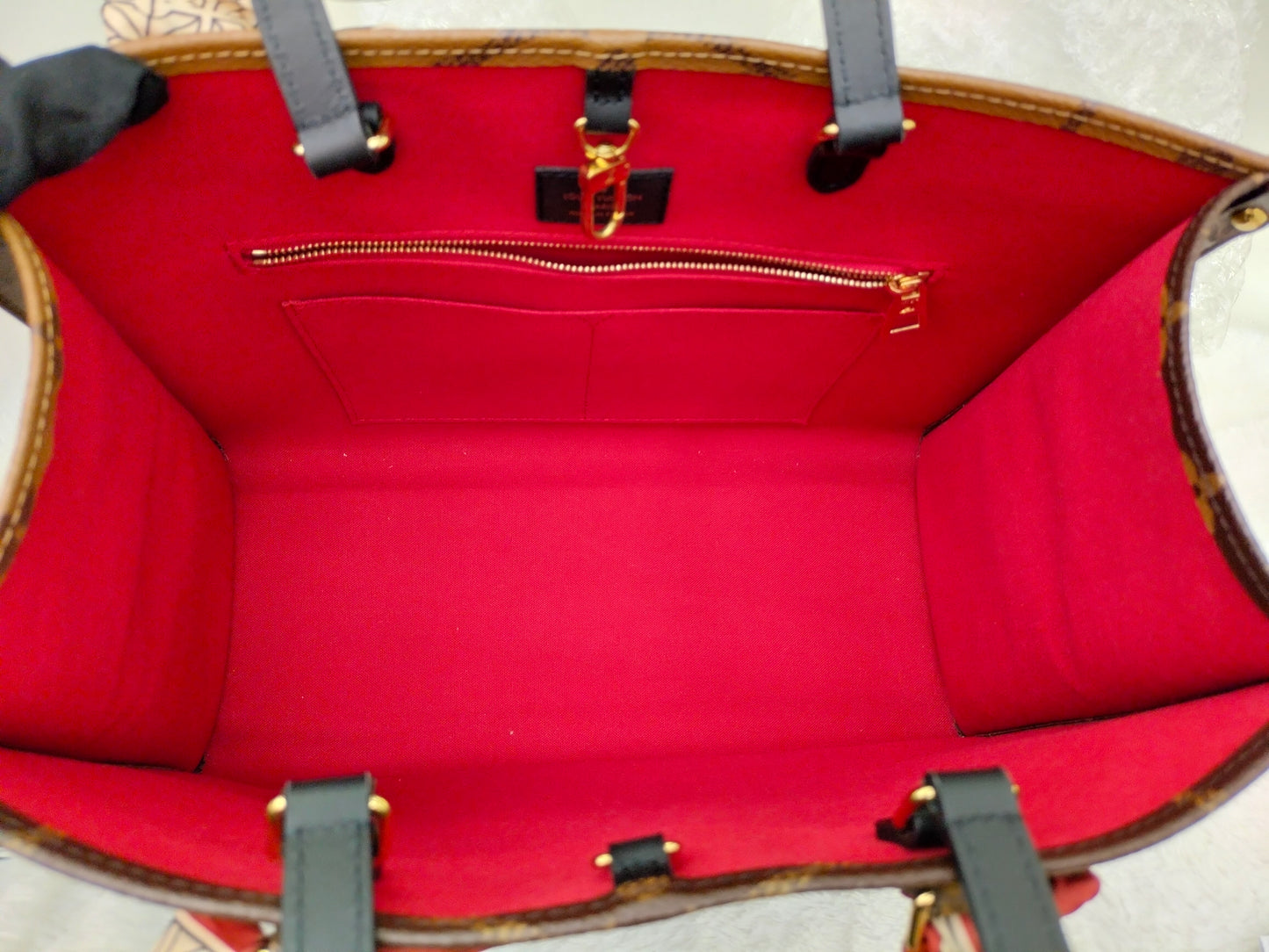 LV OTG MM Monogram Reverse Giant (CHIP)