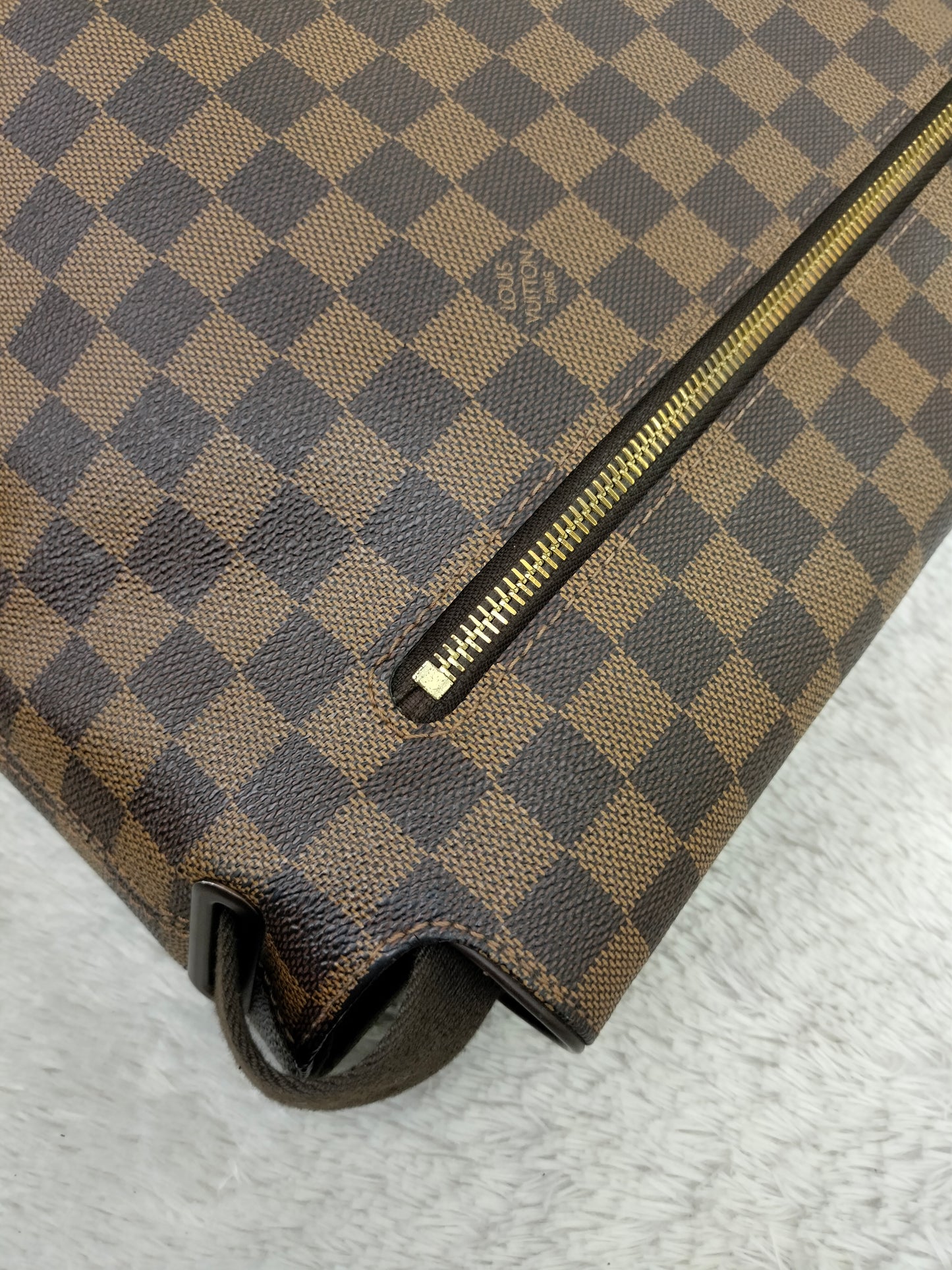 LV Brooklyn GM Damier 2011