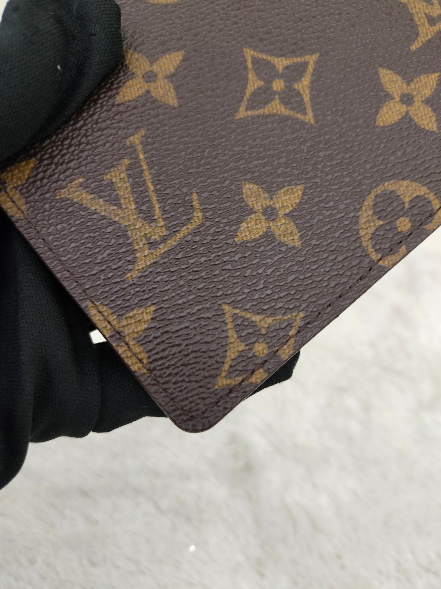 LV Portefeuille Multiple Wallet Monogram 2010