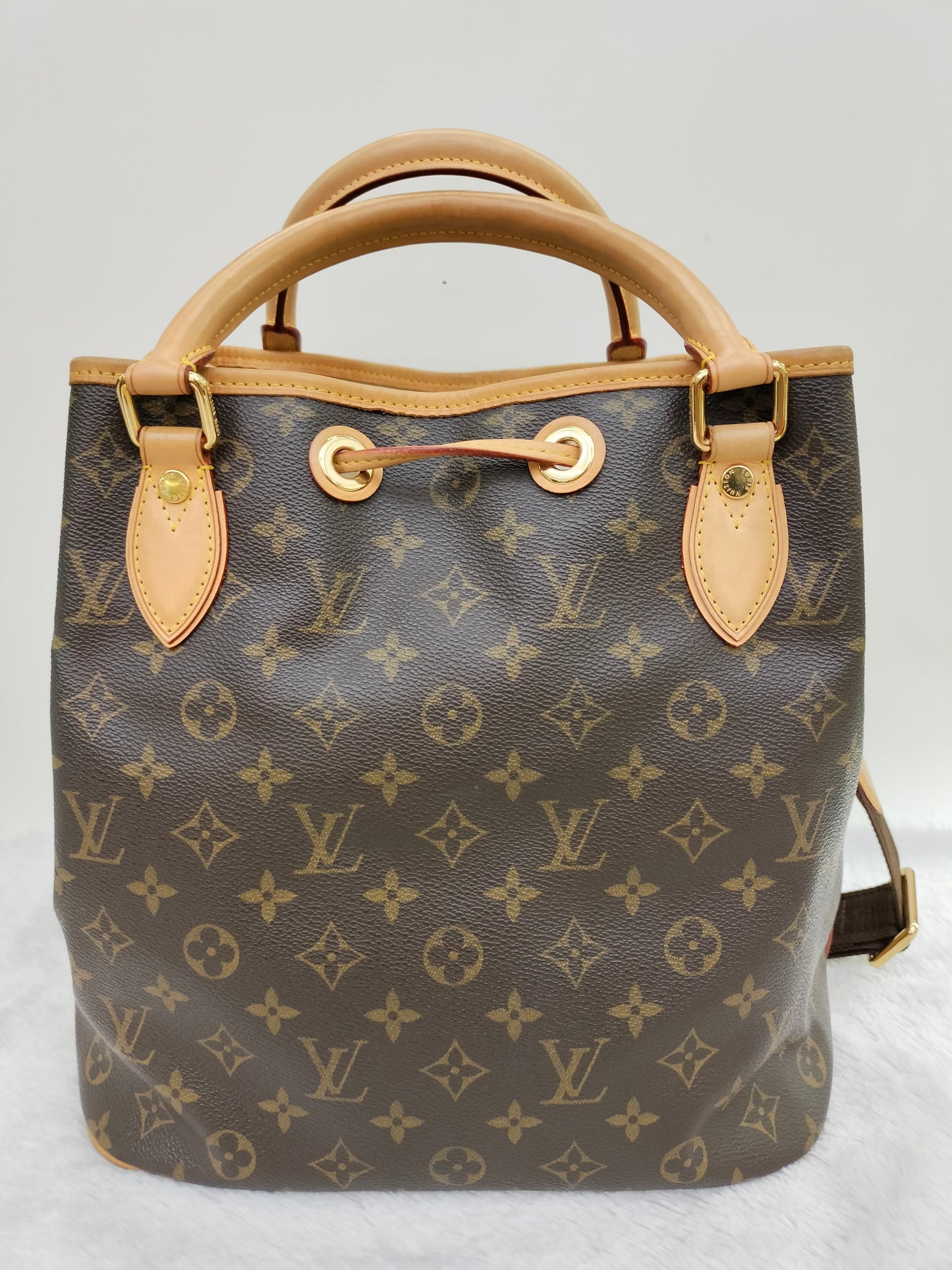 LV Neo Monogram 2010