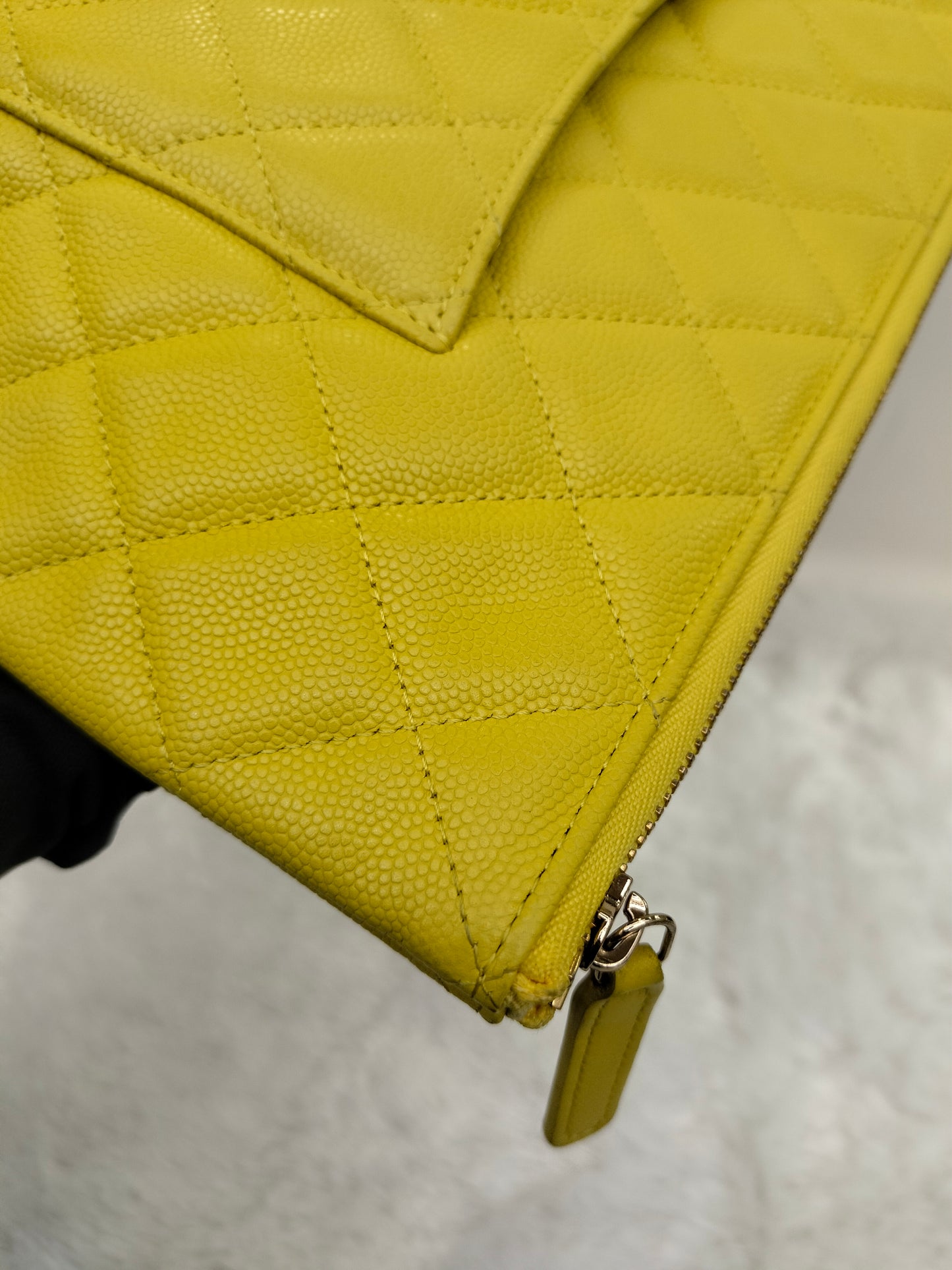 Chanel O'Case Clutch Caviar Yellow LGHW (CHIP)