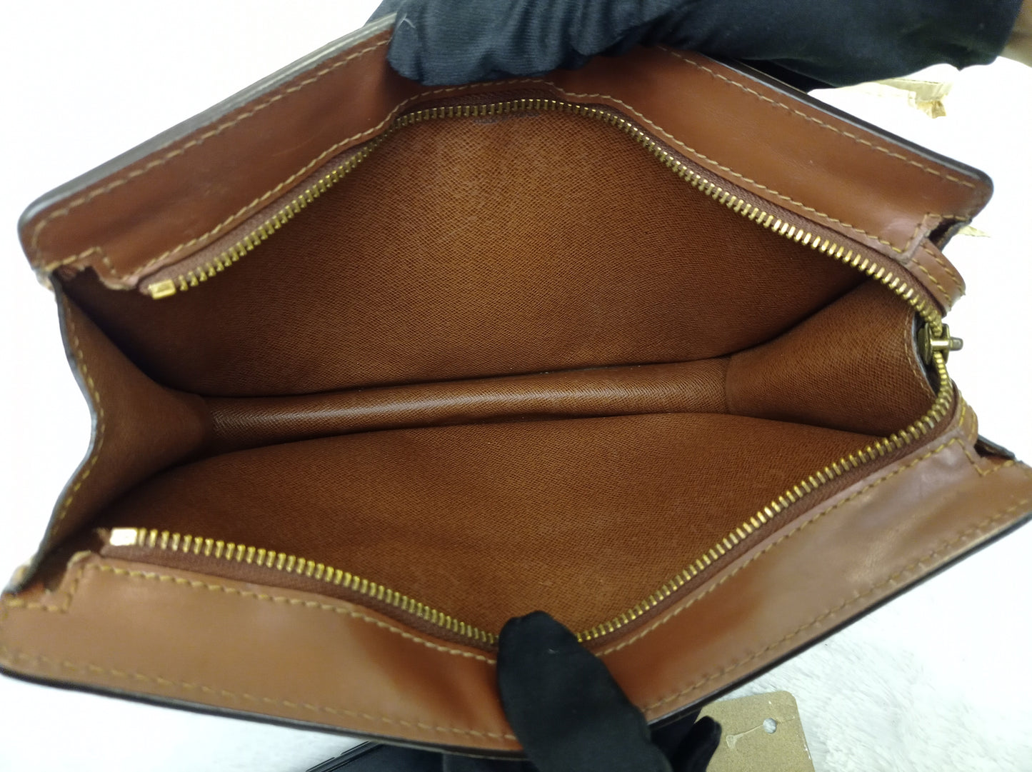 LV Pochette Homme Monogram Vintage