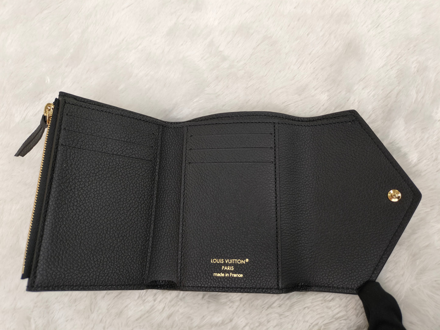 LV Portefeuille Victorine Monogram Empreinte Noir 2025 (CHIP)