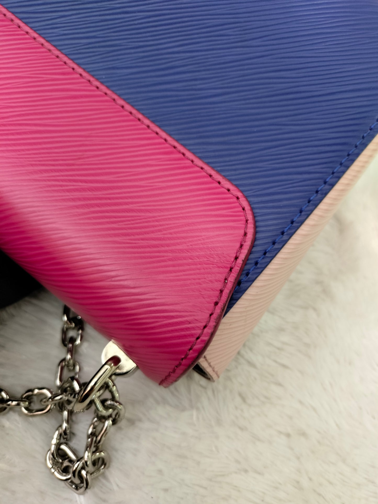 LV Twist MM Epi 3 colour 2016