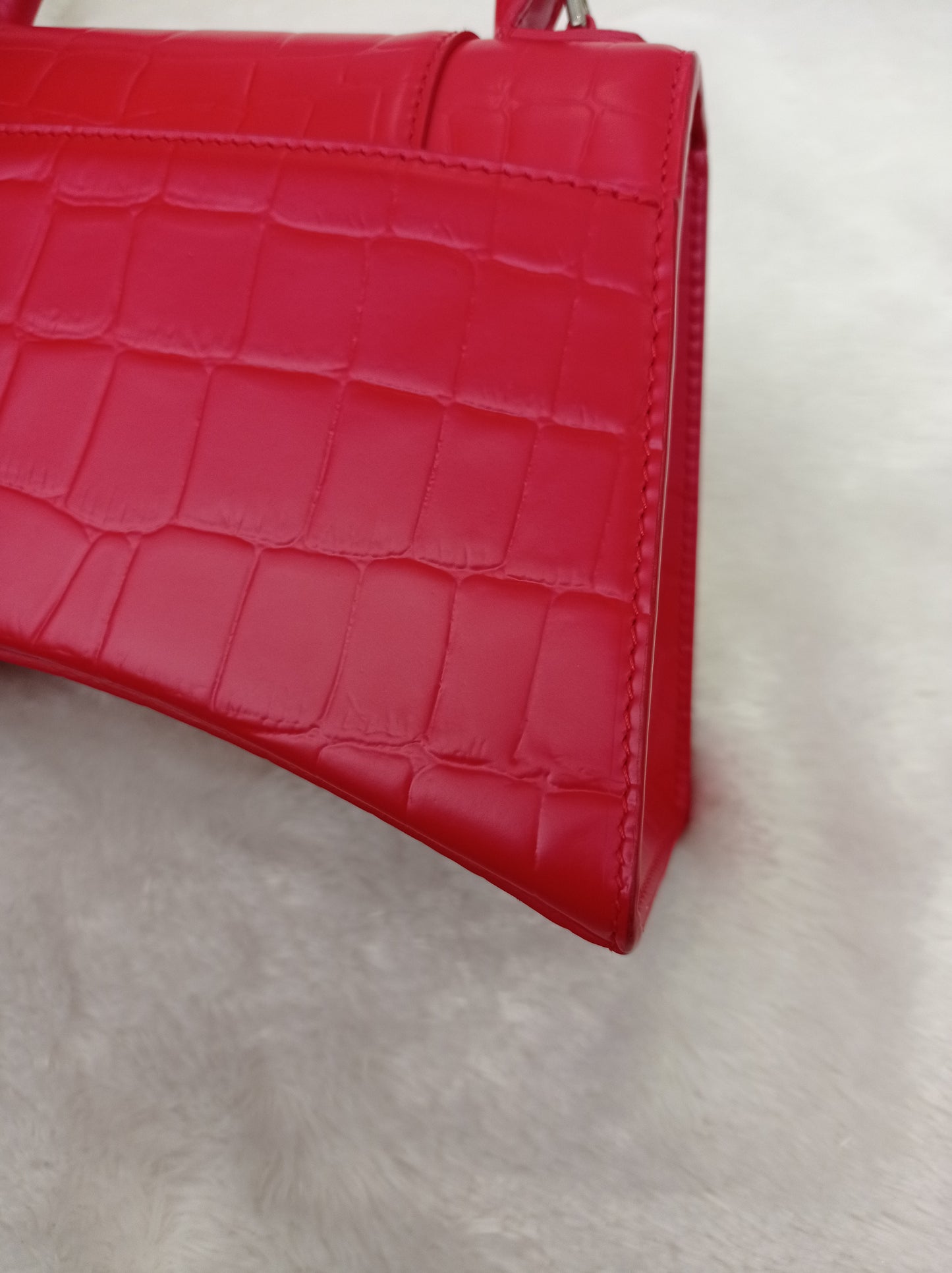 Balenciaga Hourglass Small Top Handle Croco Red SHW 2021