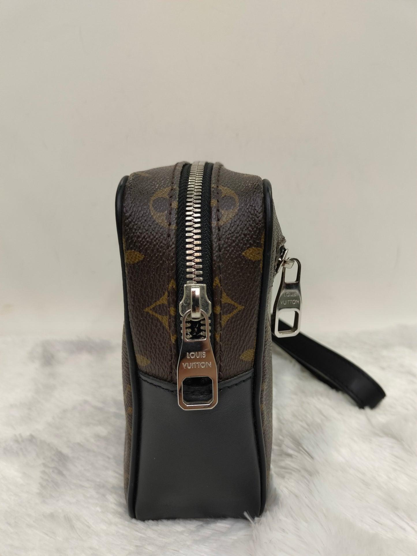LV Kasai Monogram Macassar 2018