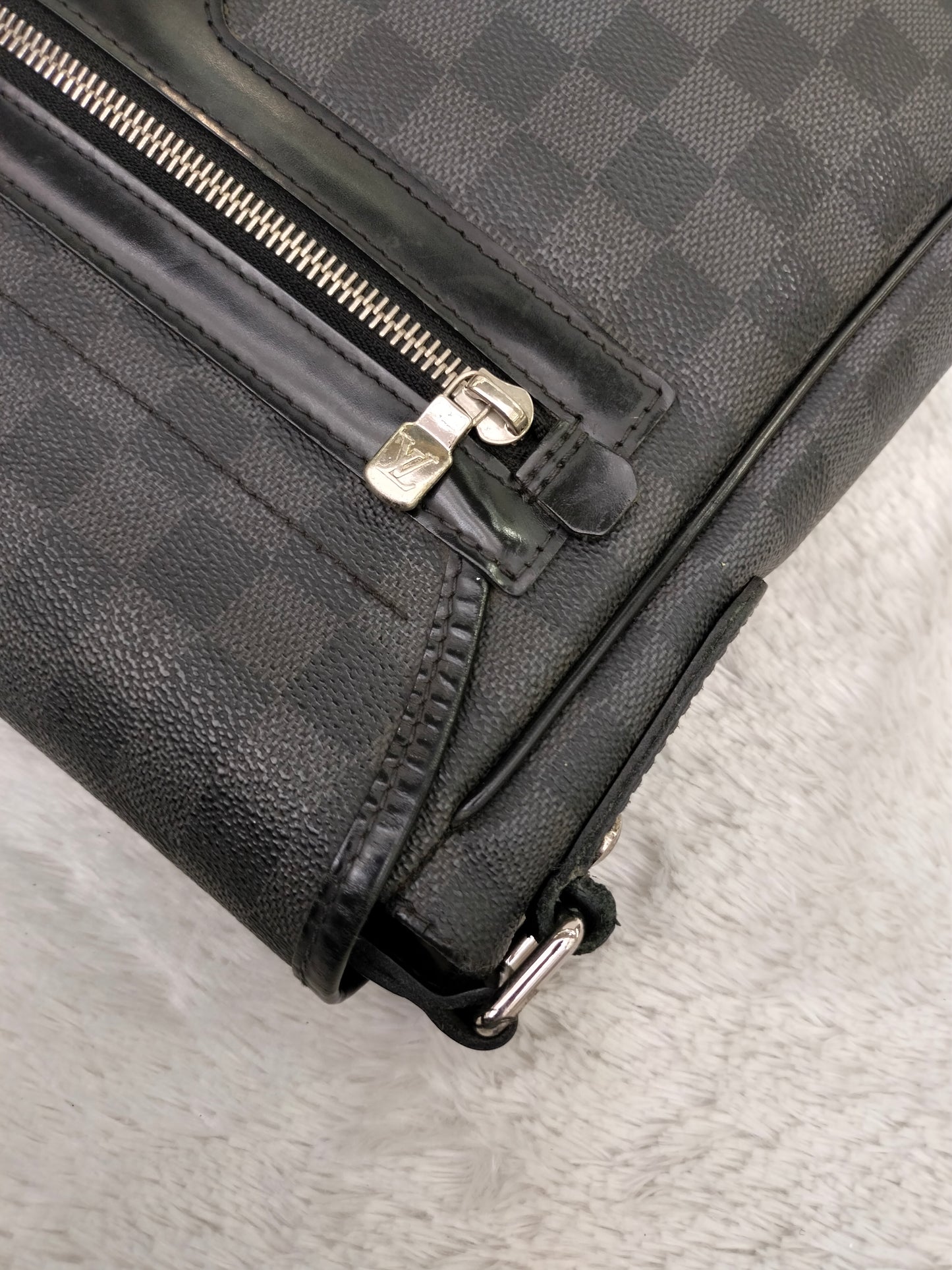LV Daniel MM Graphite 2011