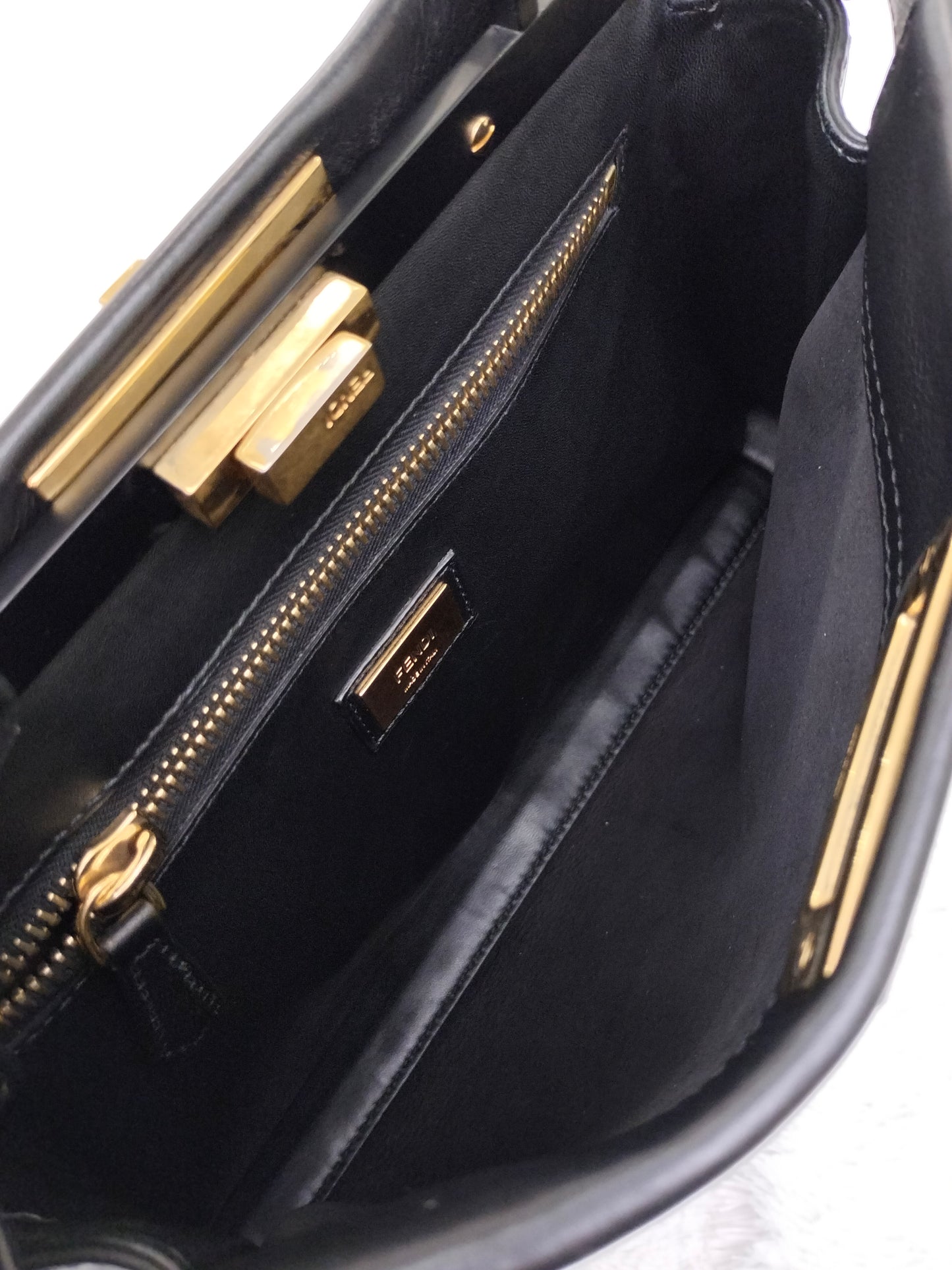 Fendi Peekaboo Reguler Black GHW