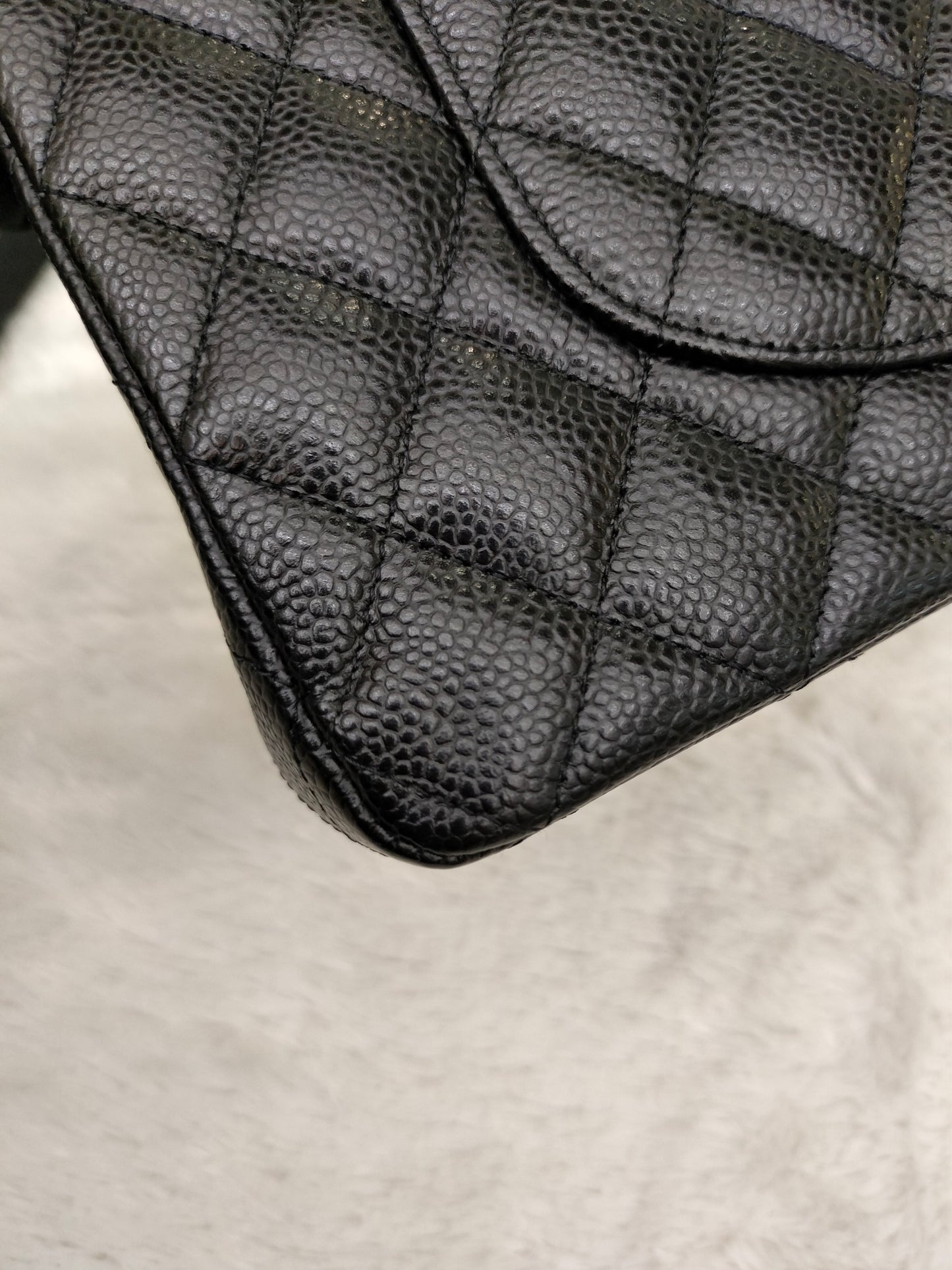 Chanel Medium Caviar Black GHW DF #29