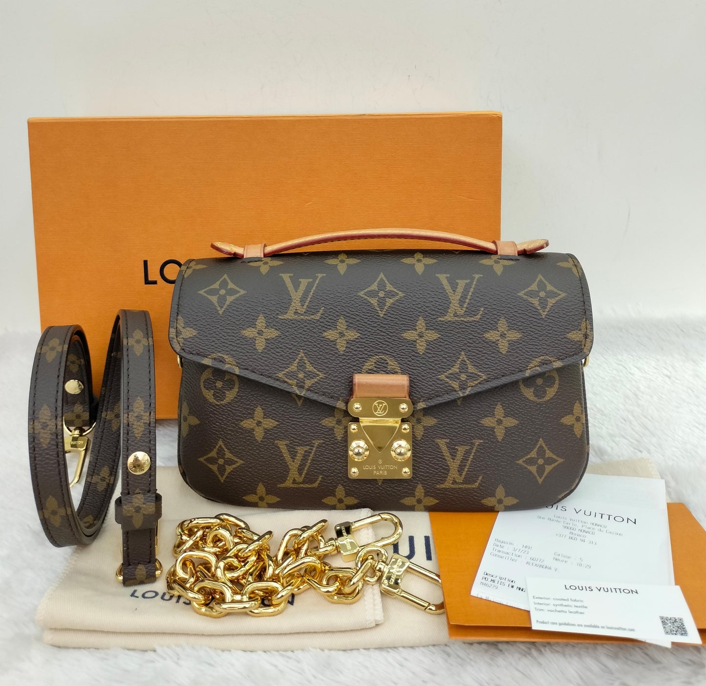 LV Pochette Metis East West Monogram 2023 (CHIP)