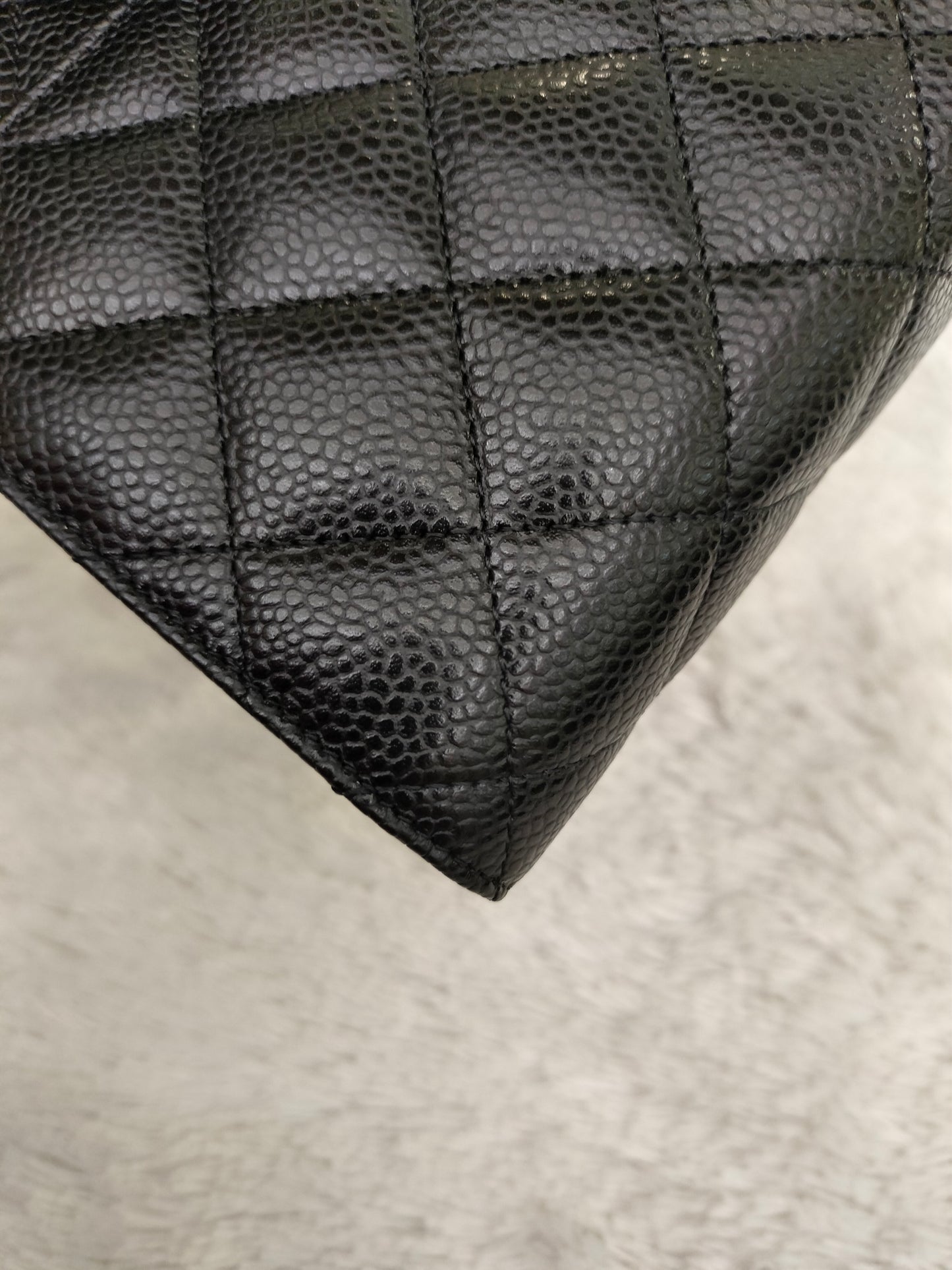 *NEW* Chanel WOC Caviar Black GHW (CHIP 2025)