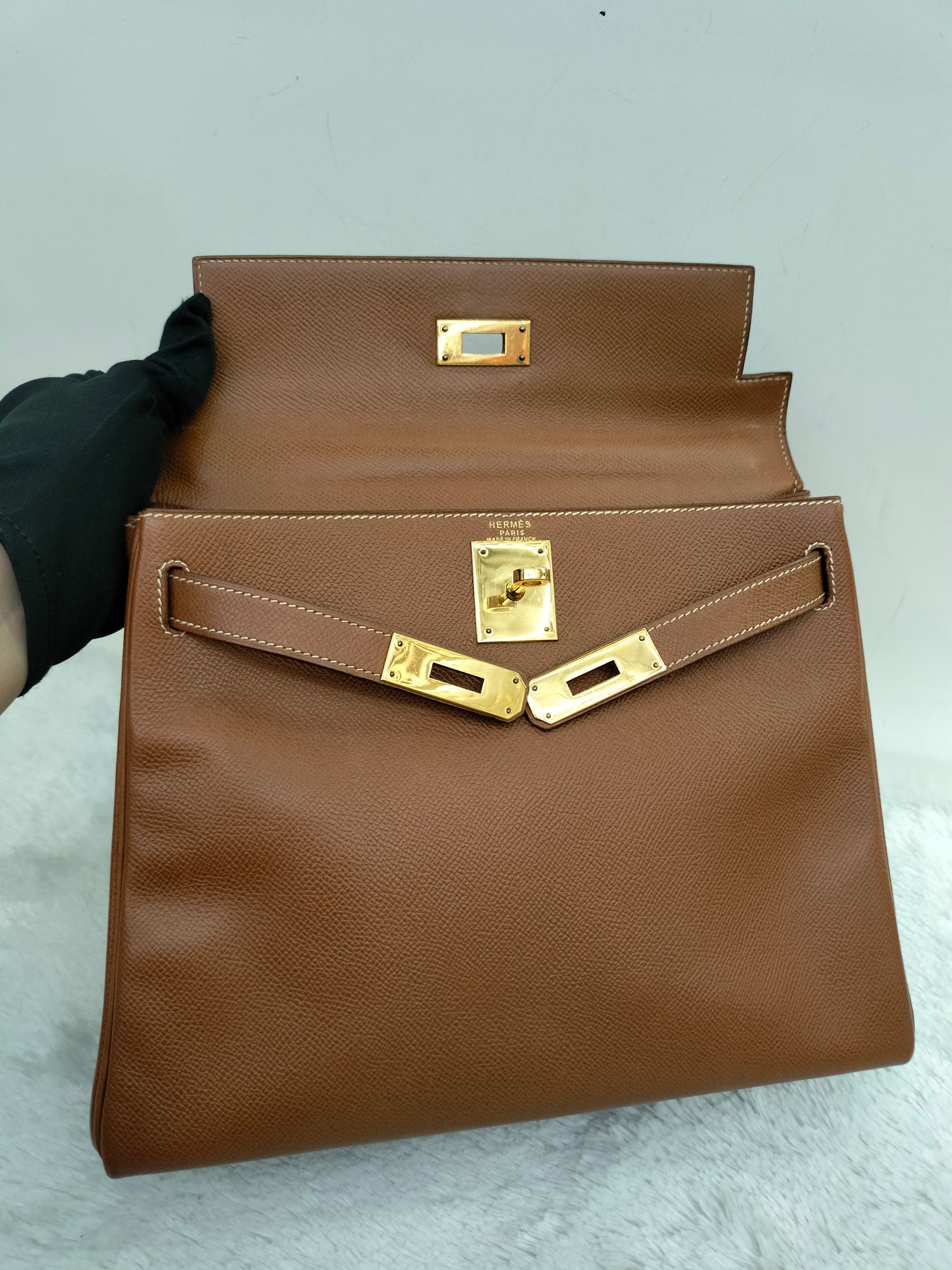 K28 Epsom Gold GHW #V circle