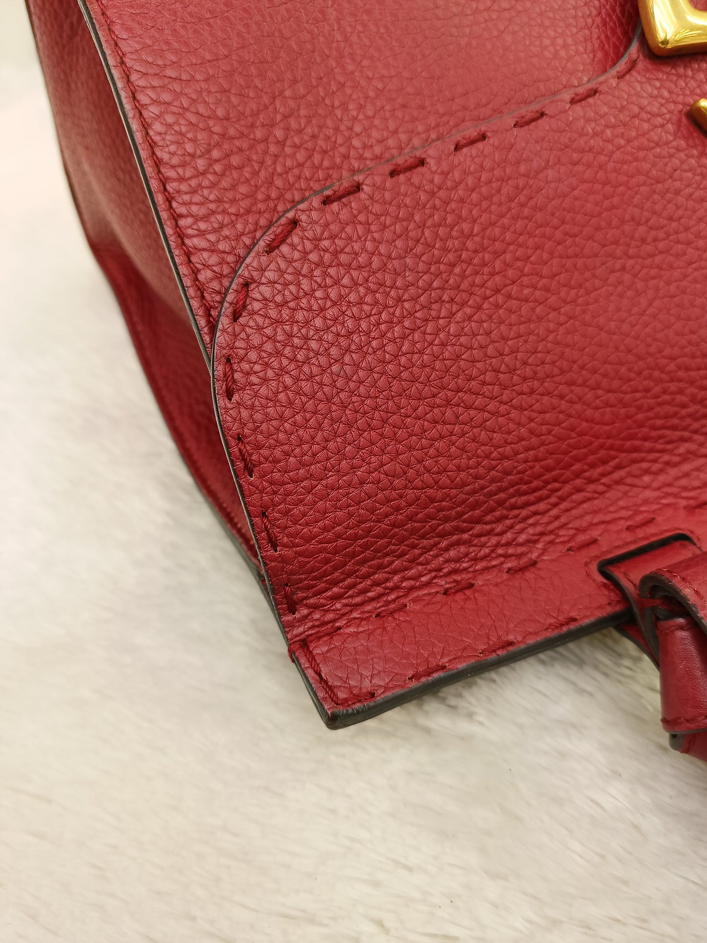 Gucci Top Handle Medium Marmont Grained Red GHW