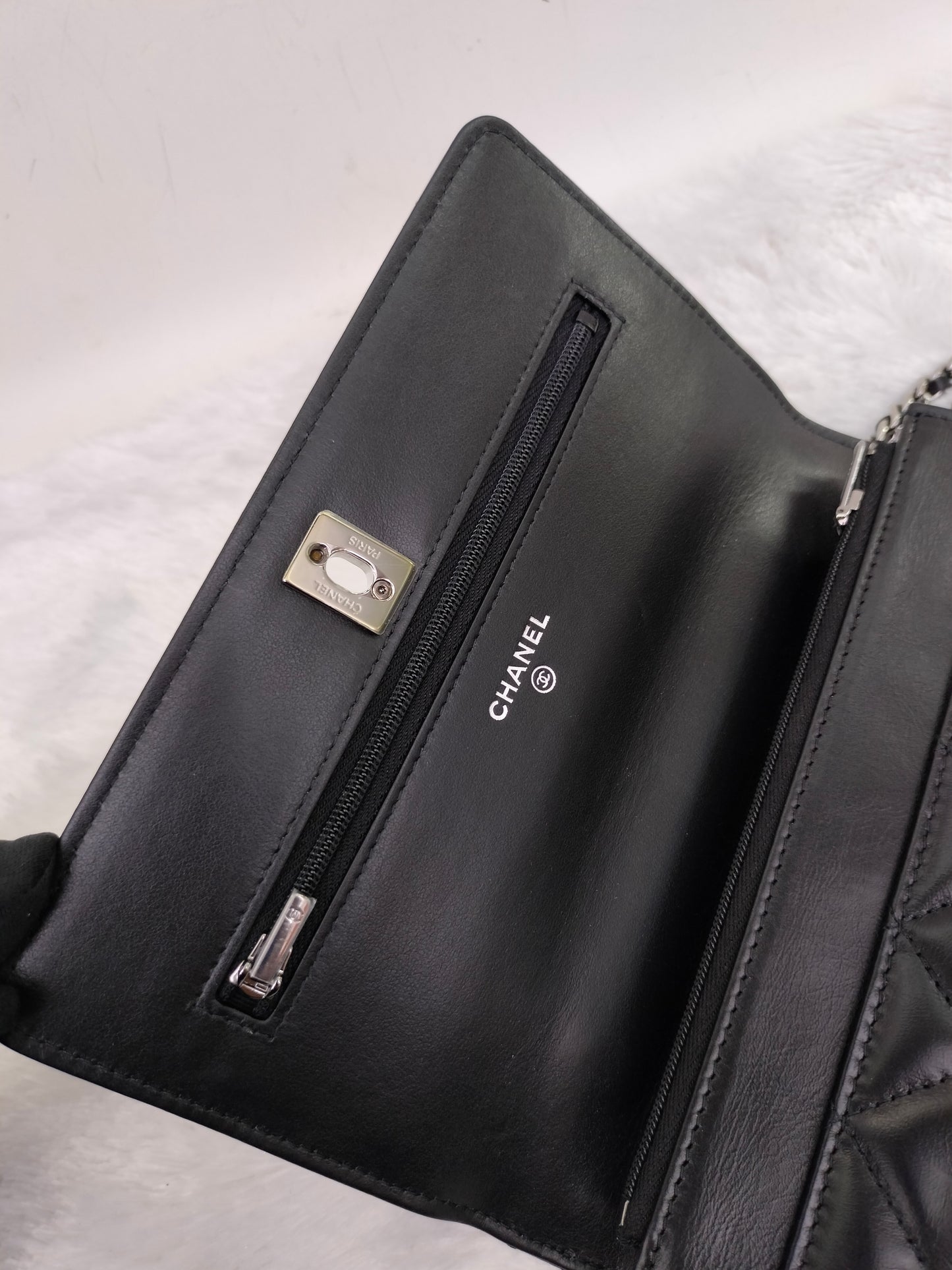 Chanel WOC Top Handle Lamb Black SHW (CHIP)
