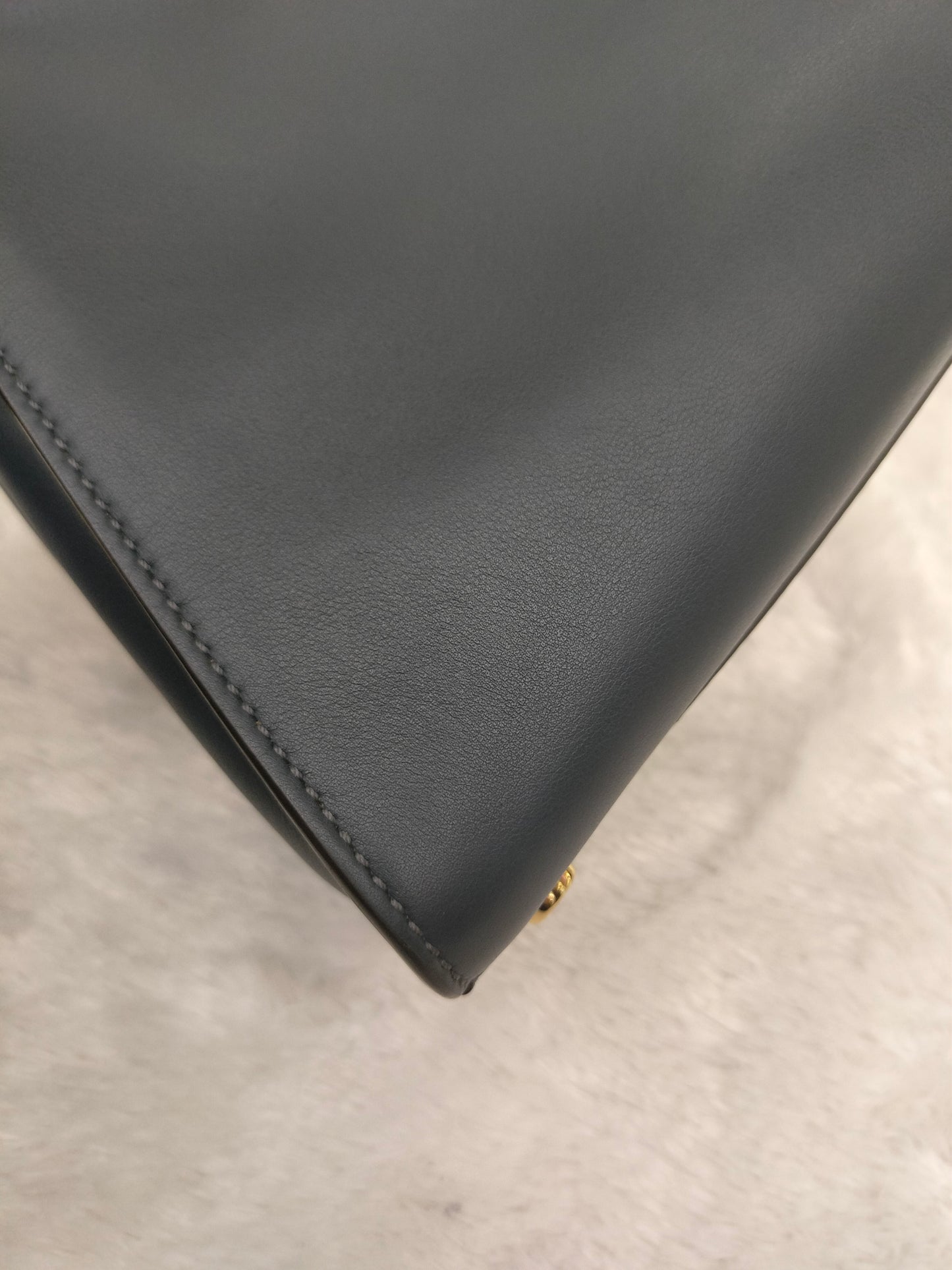 Fendi Peekaboo Essential Navy GHW