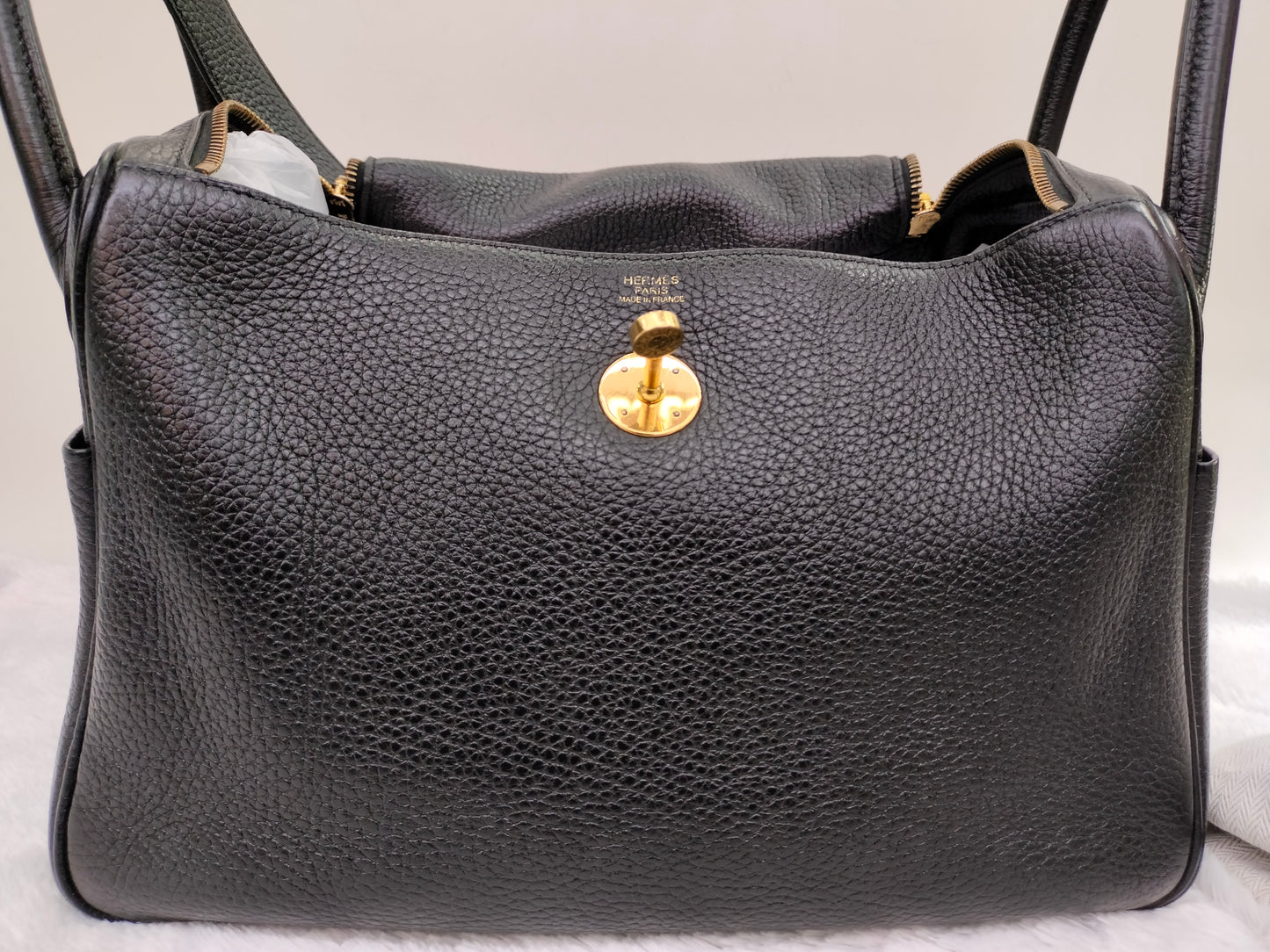 Lindy 30 Clem Black GHW #A