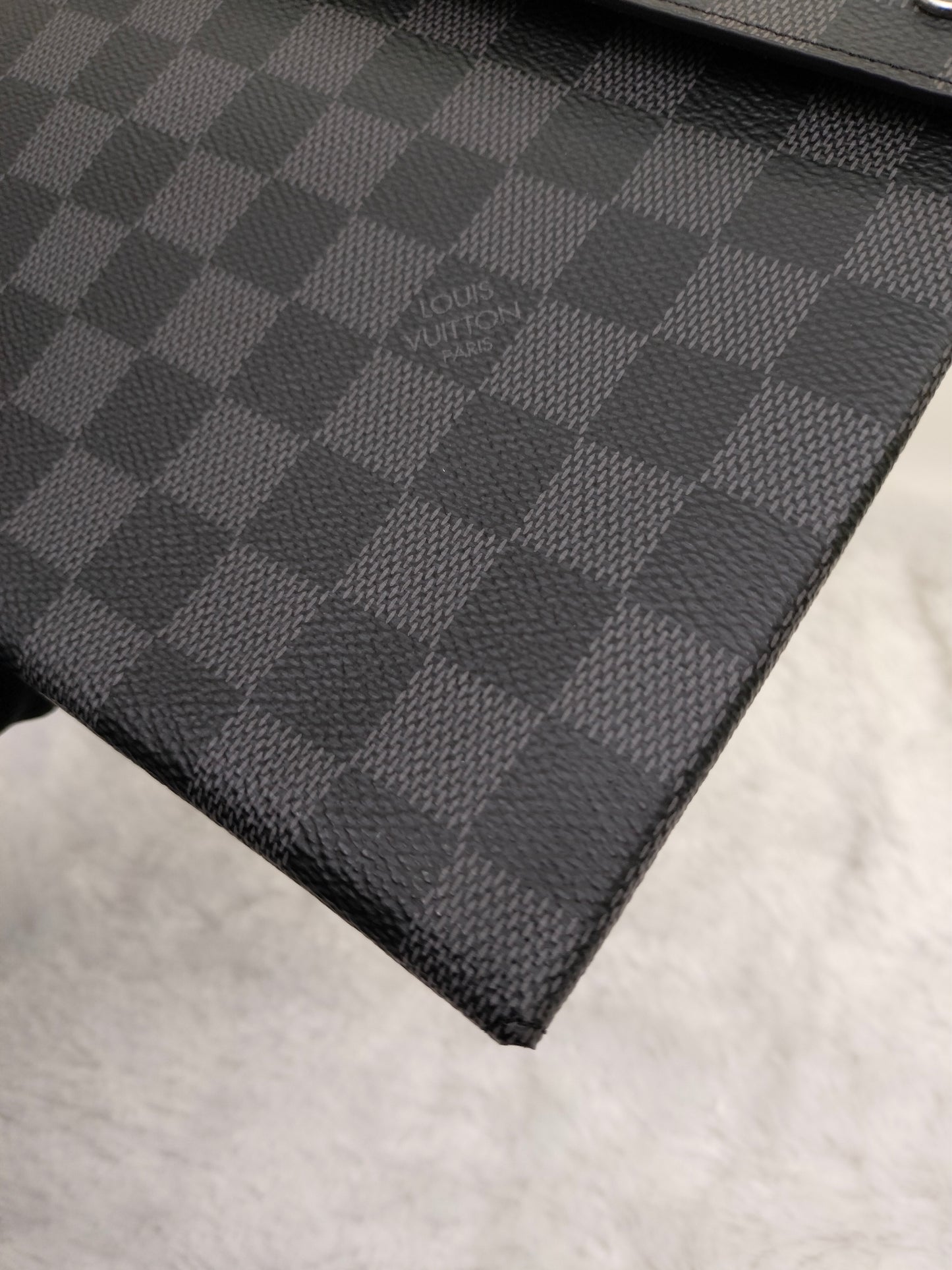 LV Alpha Pochette GM Portofolio Graphite
