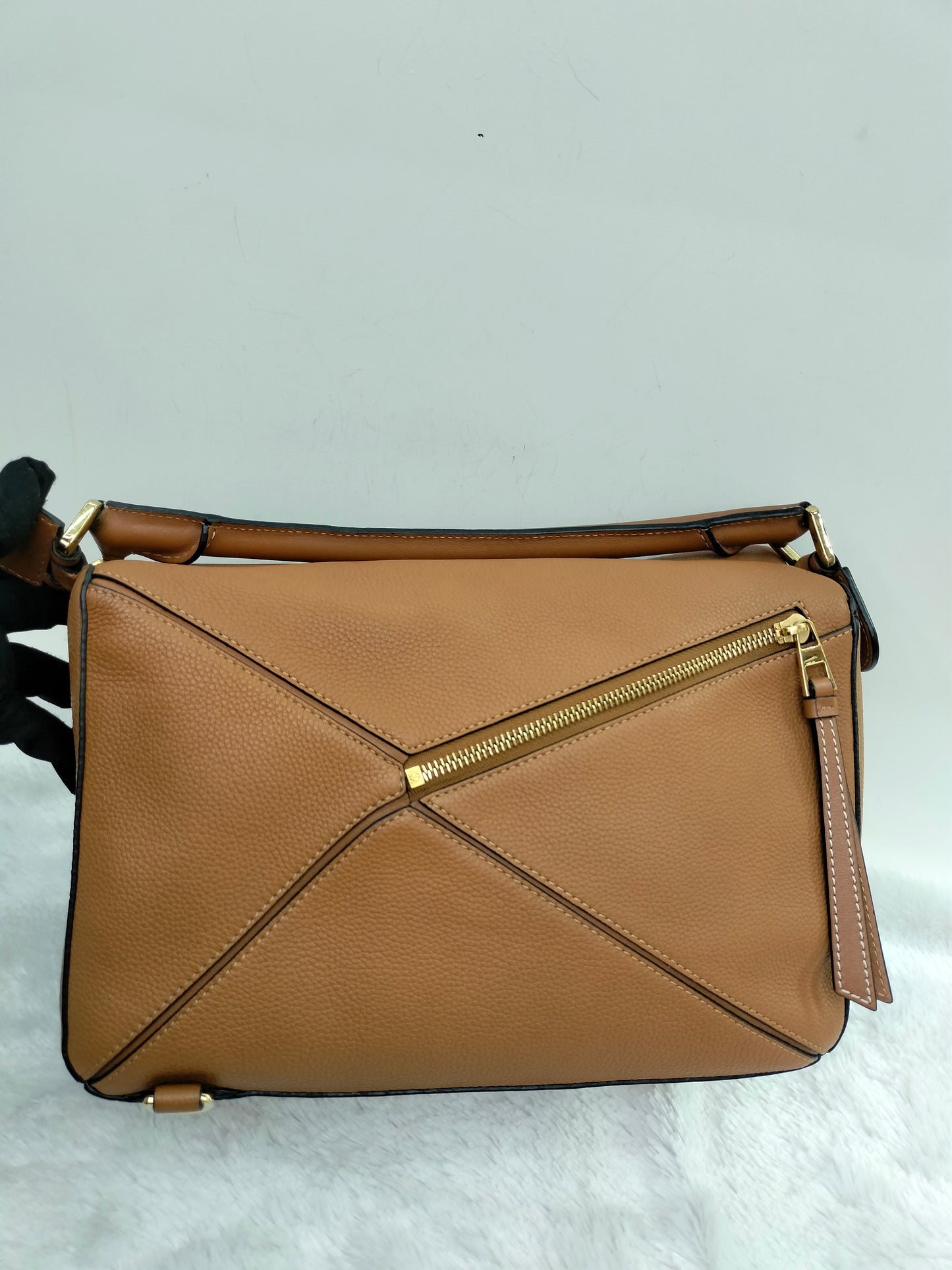 Loewe Puzzle Medium Grained Tan GHW 2018