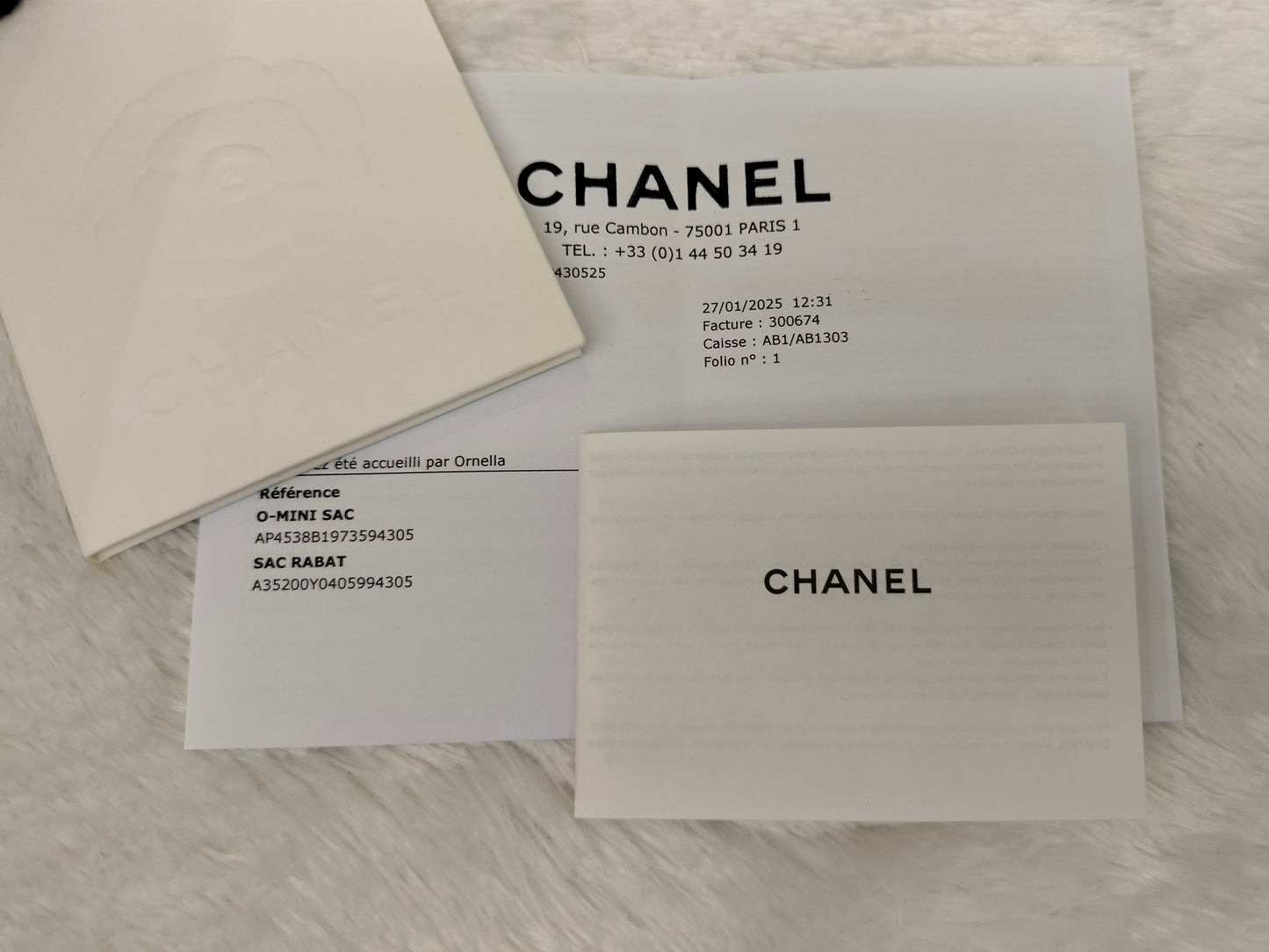 *NEW* Chanel Mini Square Lamb Black GHW (CHIP)