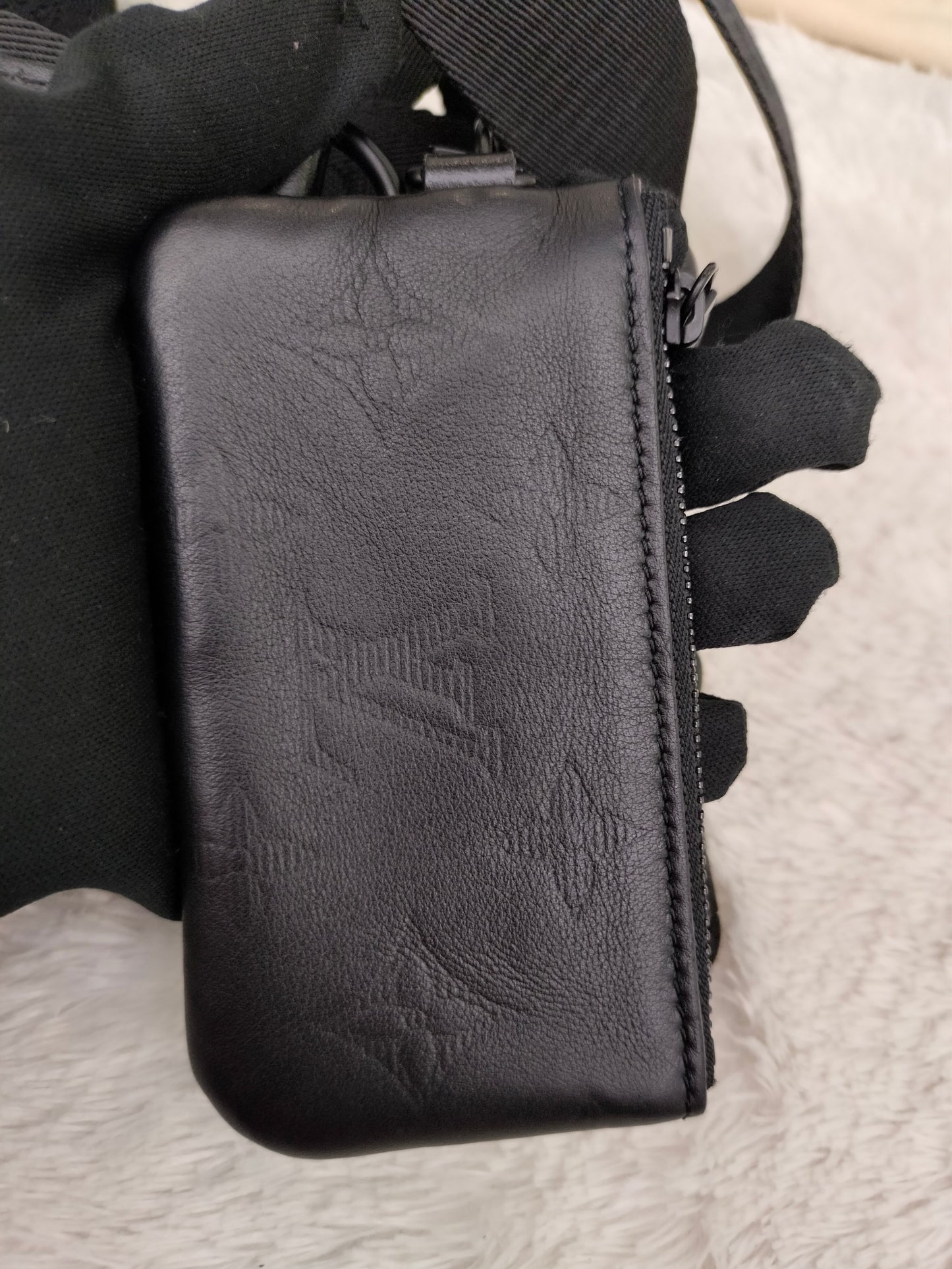LV Duo Messenger Monogram Shadow Noir (CHIP)