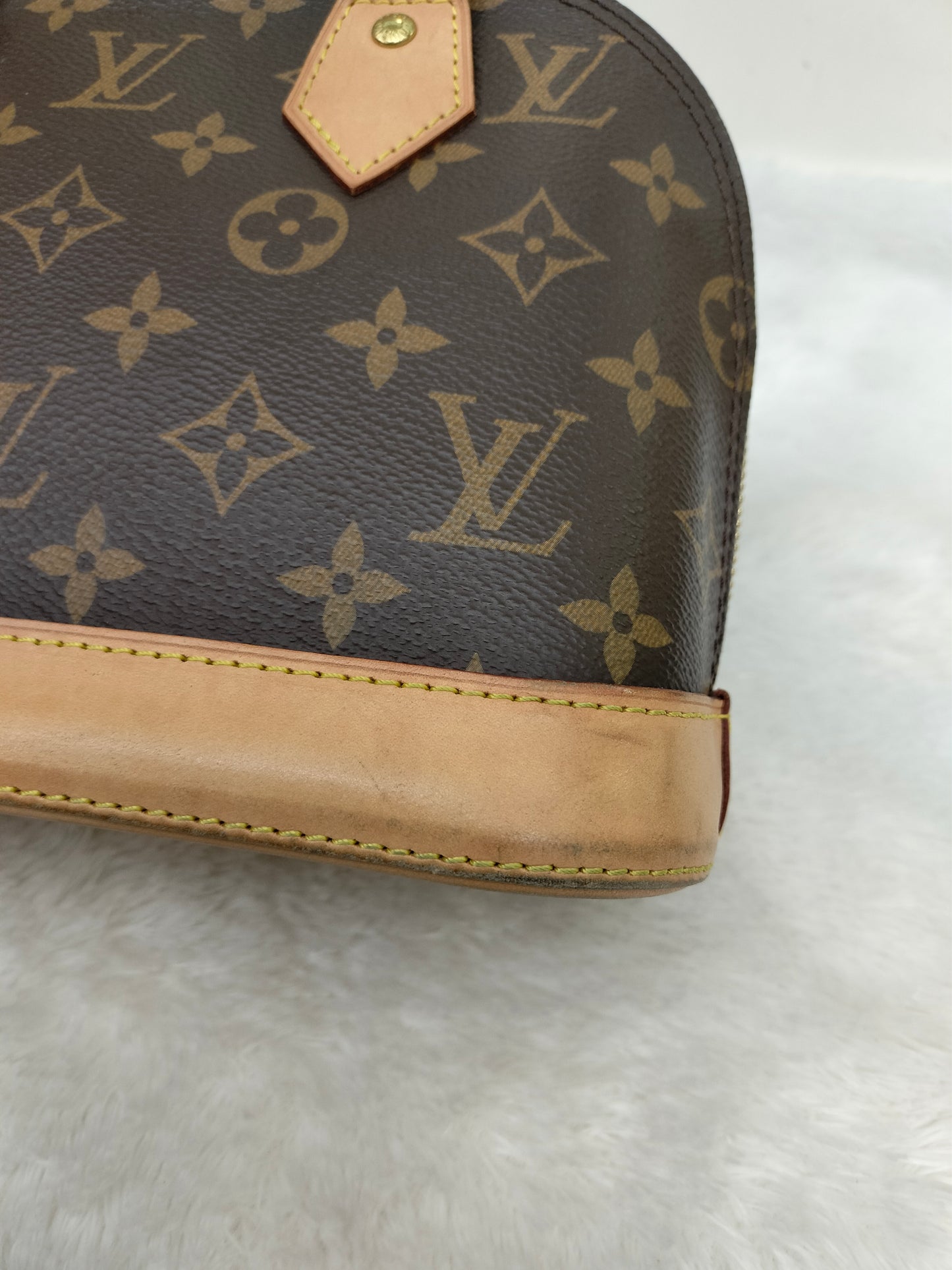 LV Alma BB Monogram 2018