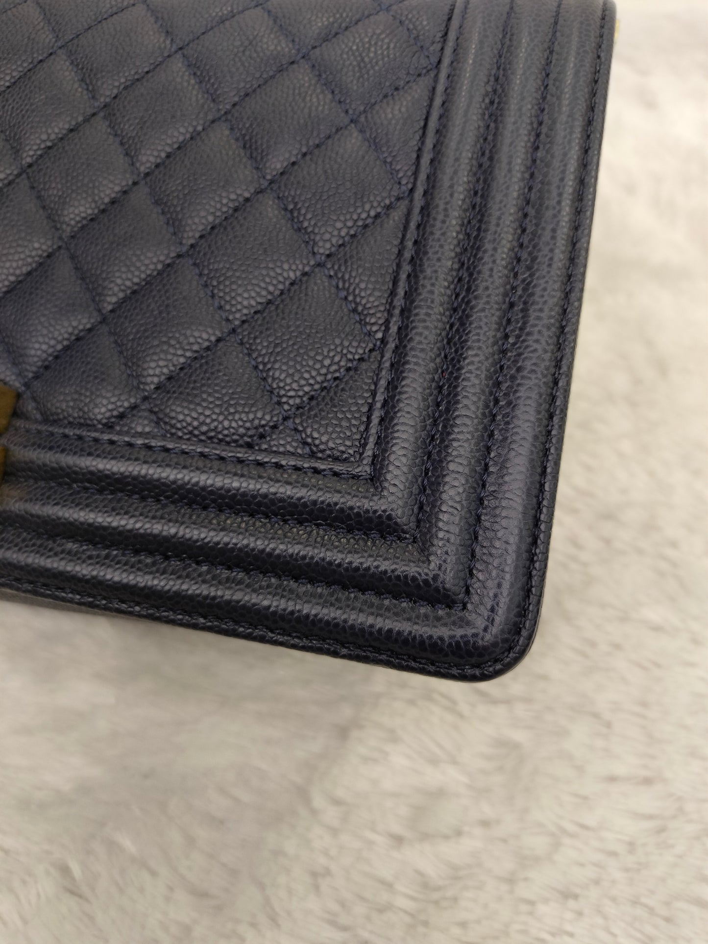 Chanel Boy 25 Caviar Navy GHW #25