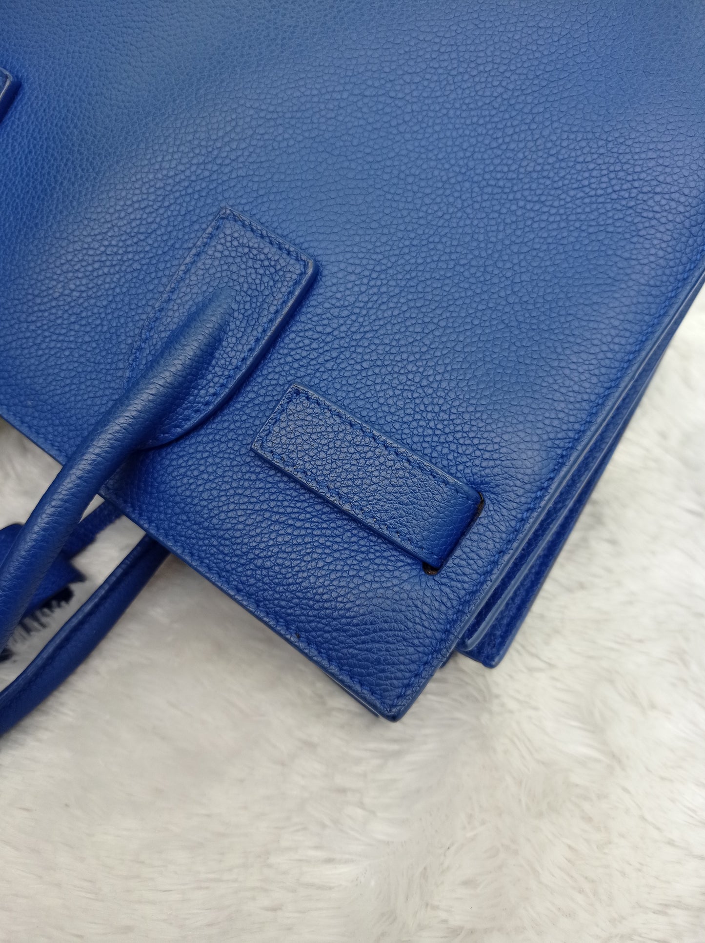 YsL SDJ Mini Grained Blue SHW 2015
Size 26 x 21 x 12cm