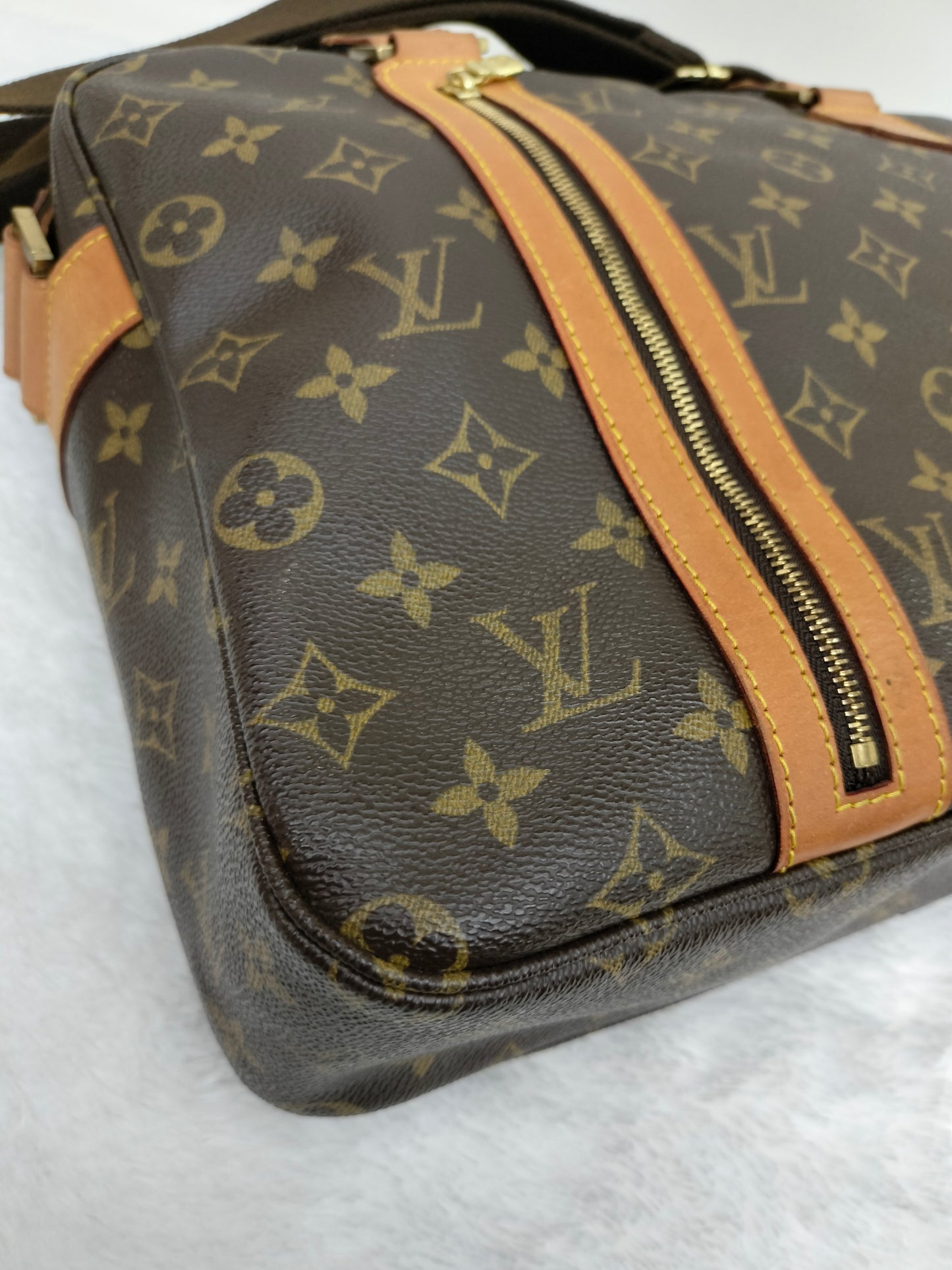 LV Sac Bosphore Monogram 2005