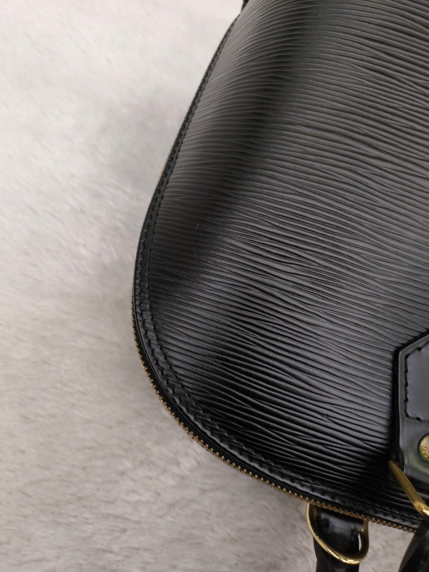 LV Alma PM Epi Black Vintage