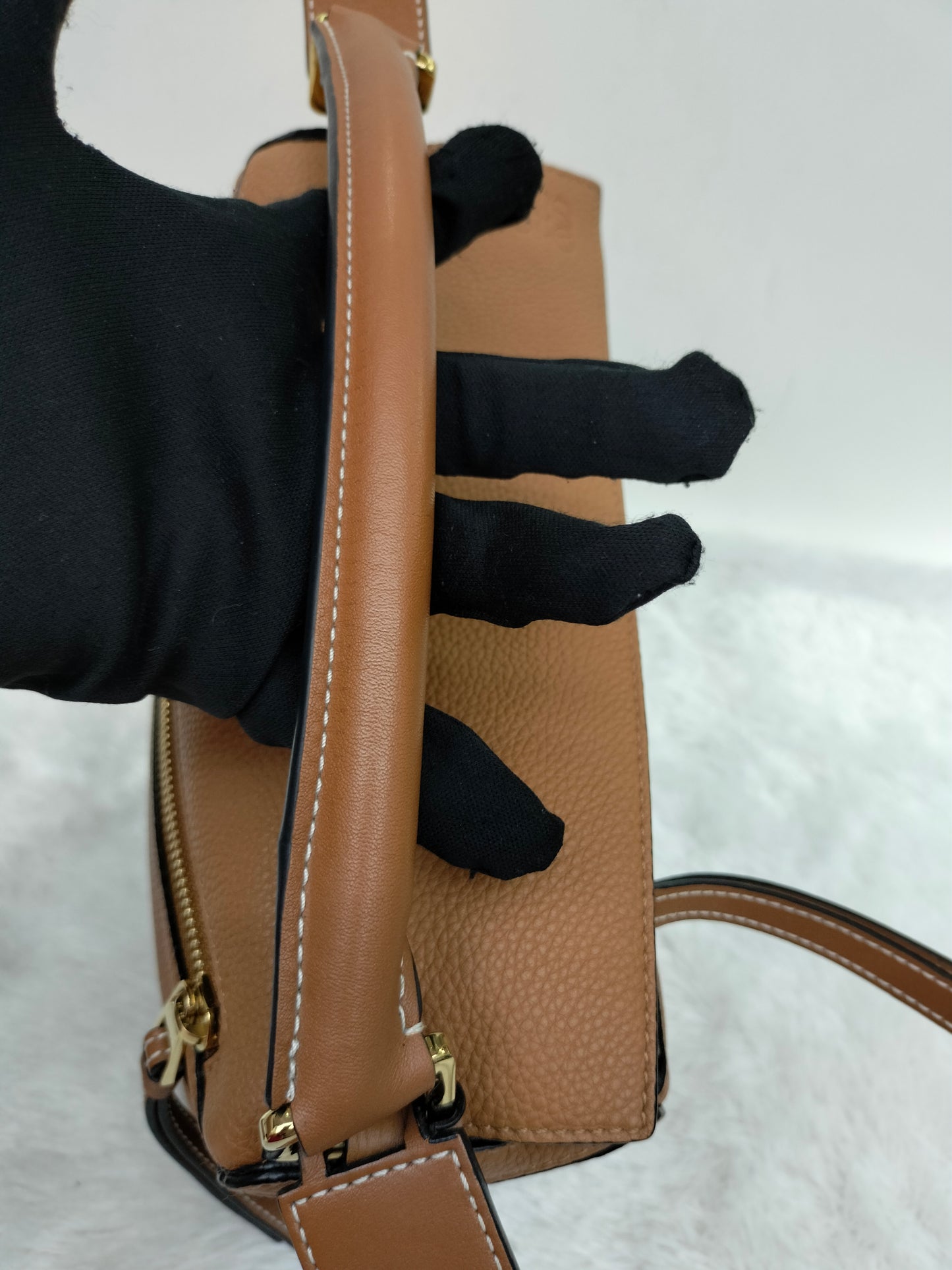 Loewe Puzzle Small Grained Caramel GHW 2020