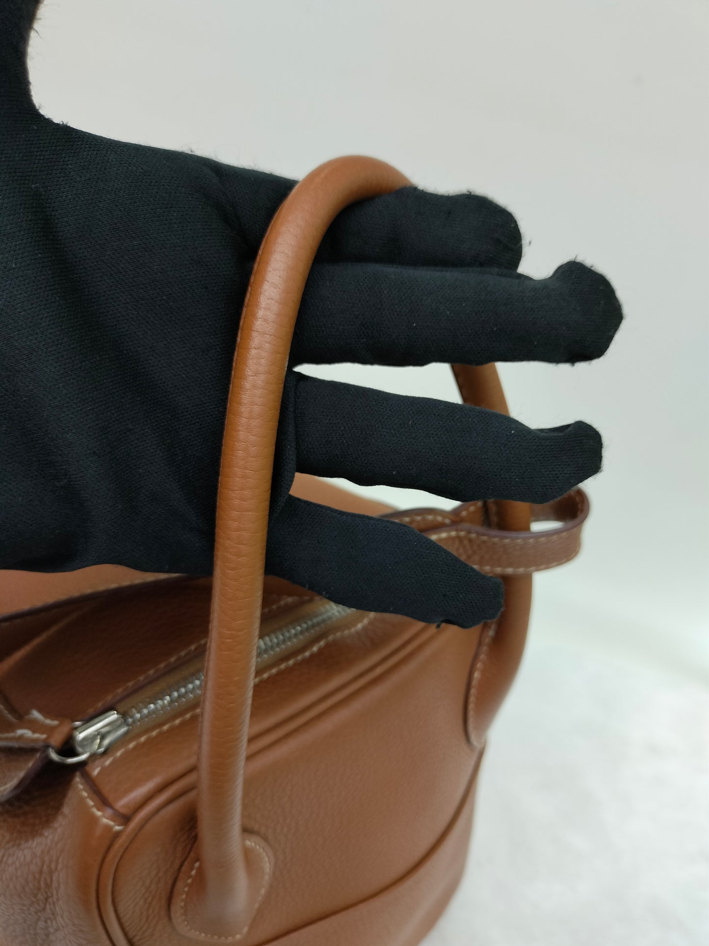 Lindy 34 Clem Gold PHW #L square