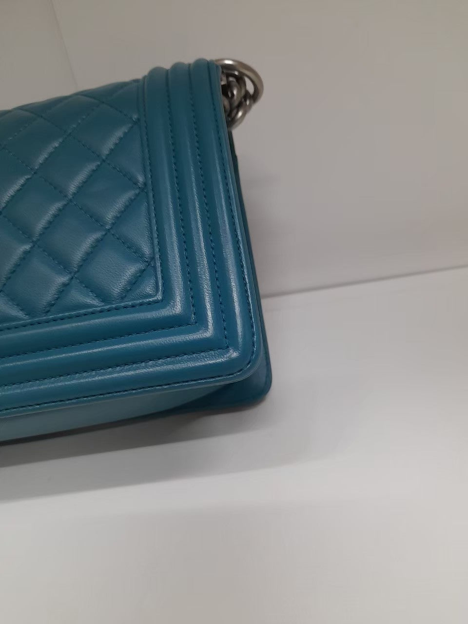 Chanel Boy 25 Lamb Blue RHW #19 Size 25x15x9cm