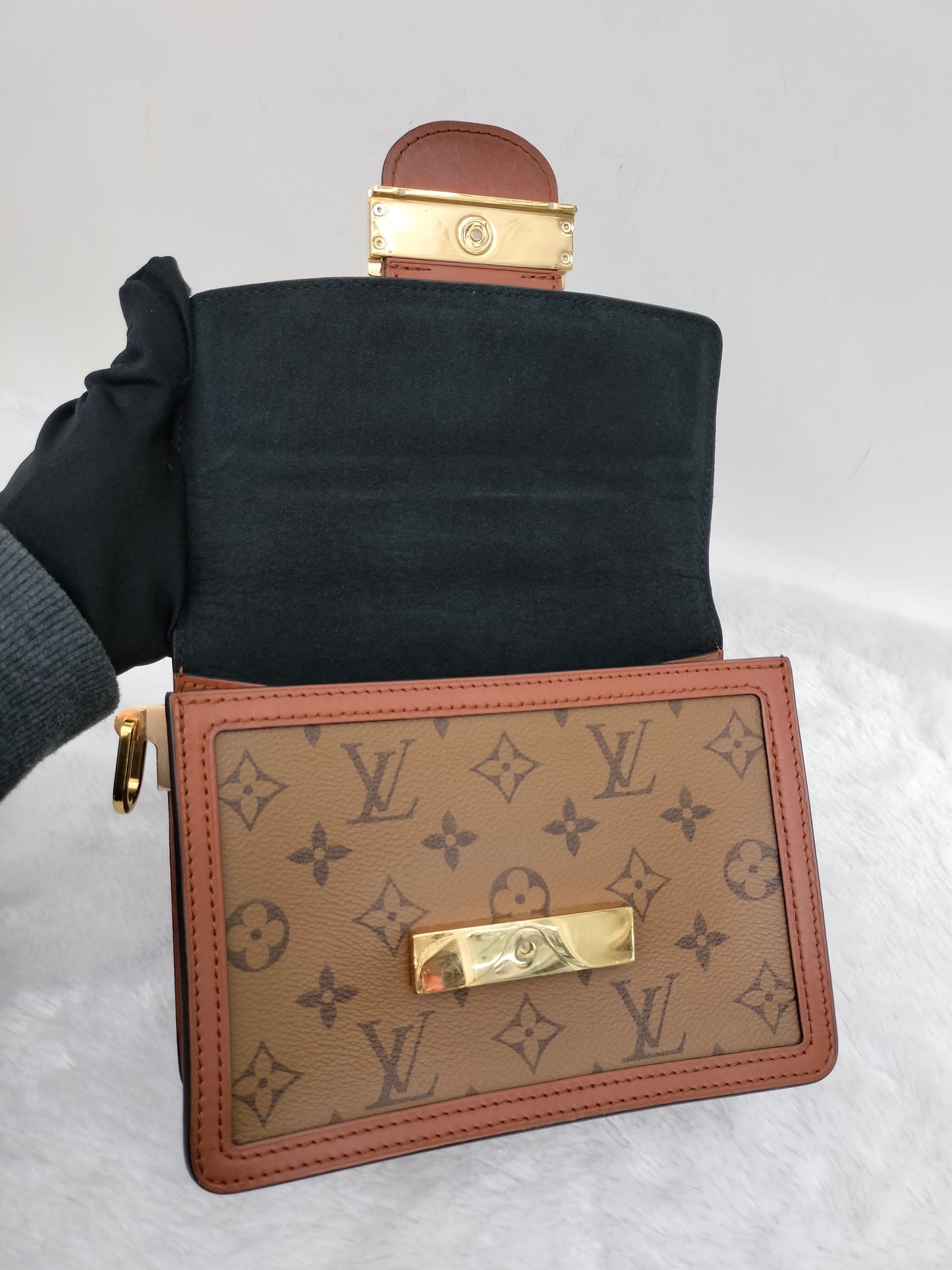 LV Dauphine Mini Monogram Reverse 2019