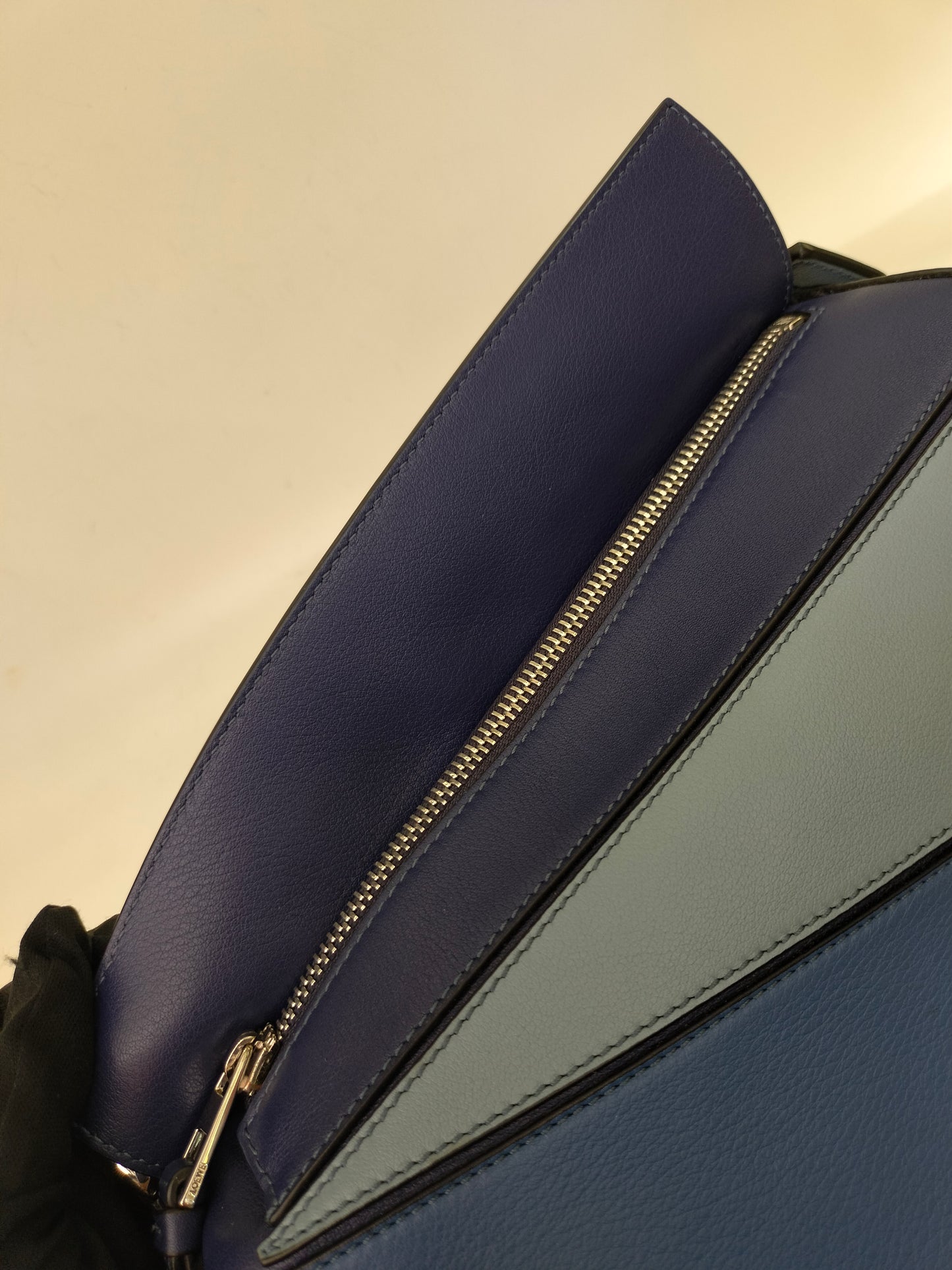 Loewe Puzzle Small 3 colour SHW 2018