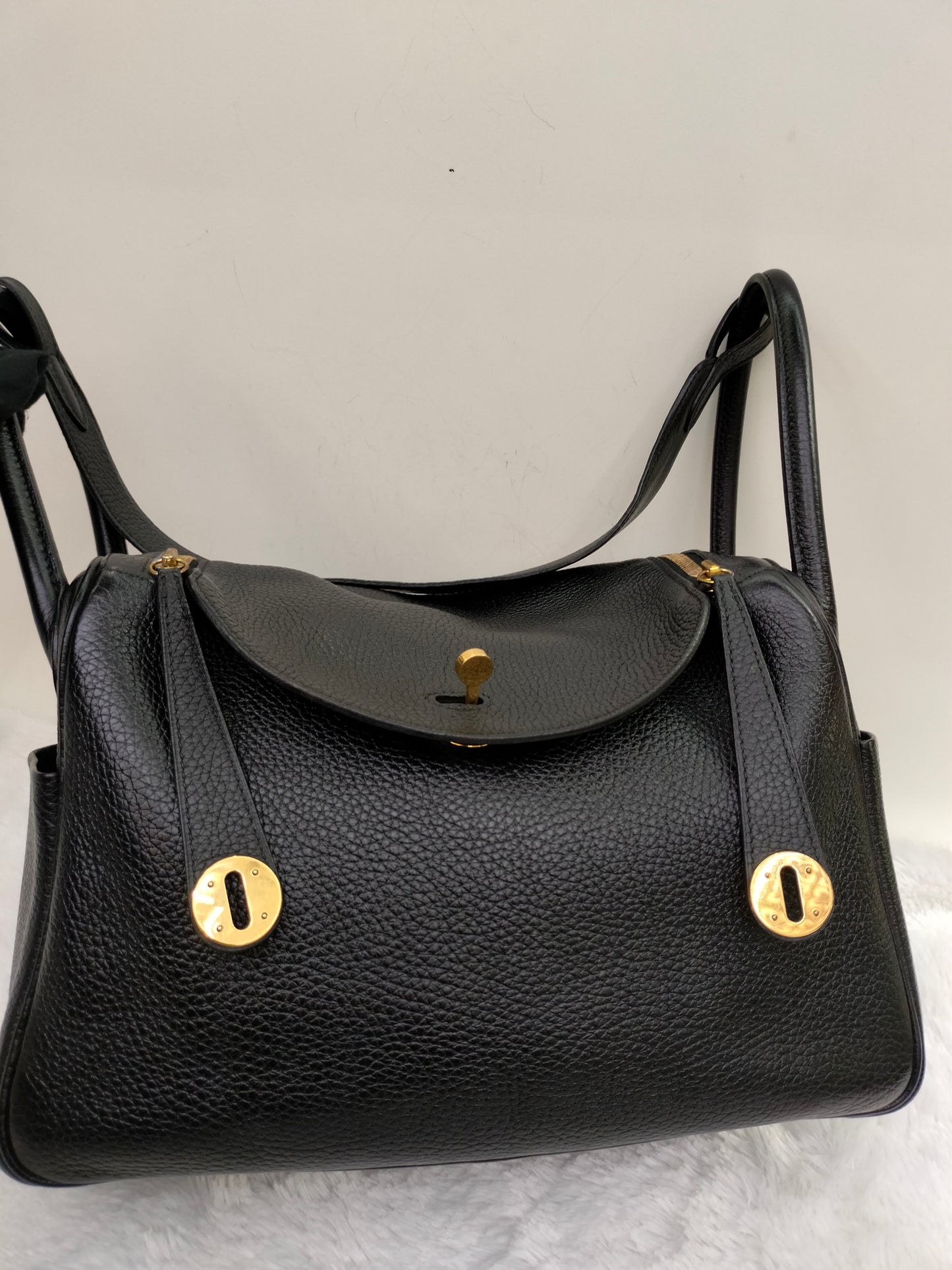 Lindy 30 Clem Black GHW #A