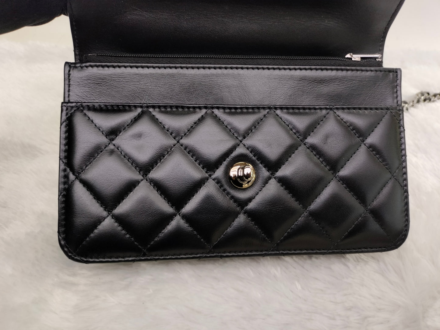 Chanel WOC Top Handle Lamb Black SHW (CHIP)