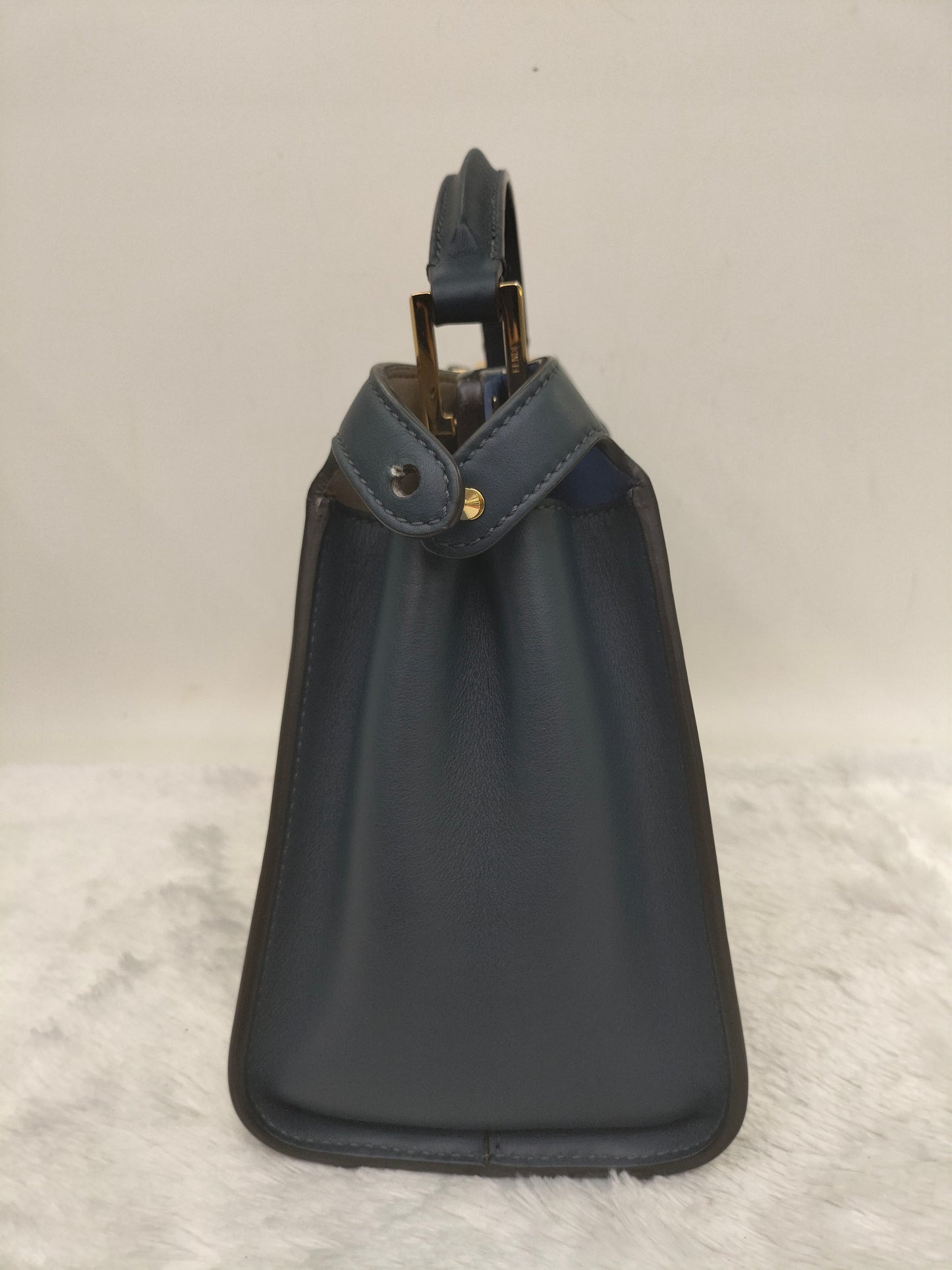 Fendi Peekaboo Essential Navy GHW
