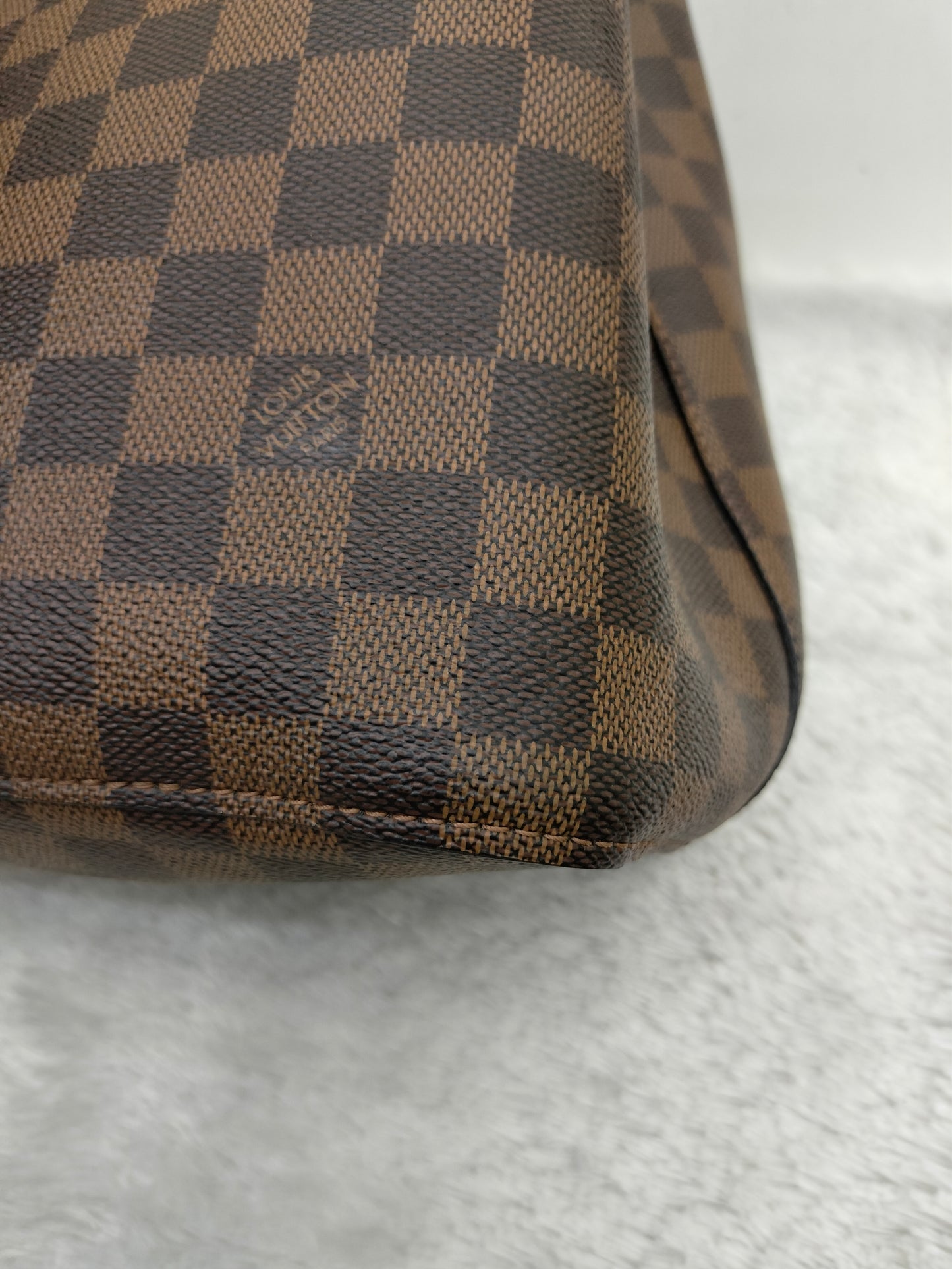 LV Neo Noe MM Damier Safran (CHIP)