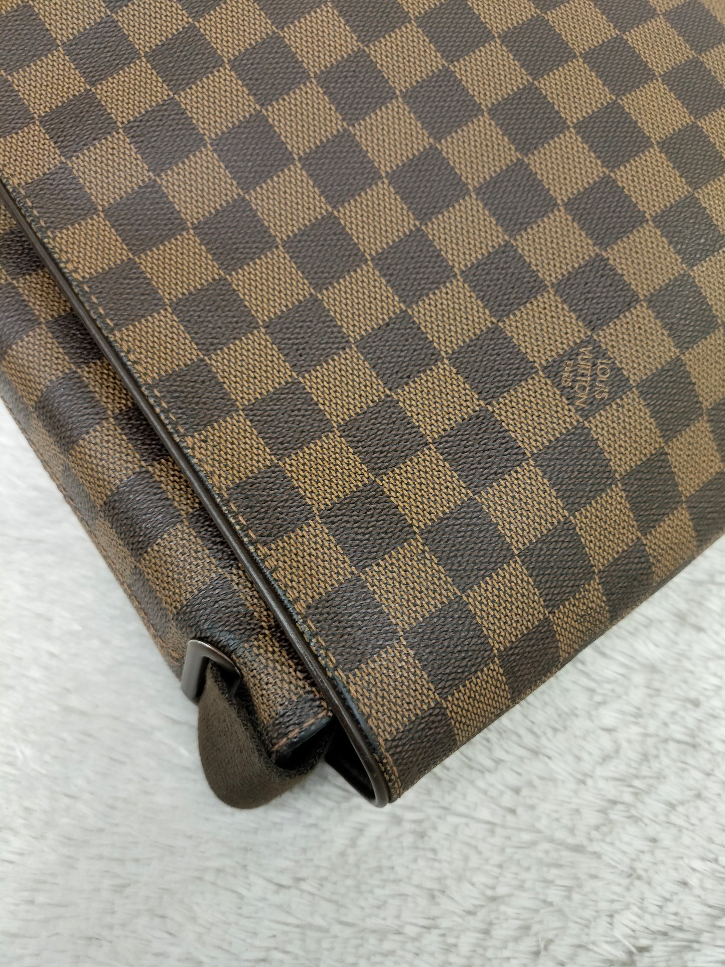 LV Brooklyn GM Damier 2011