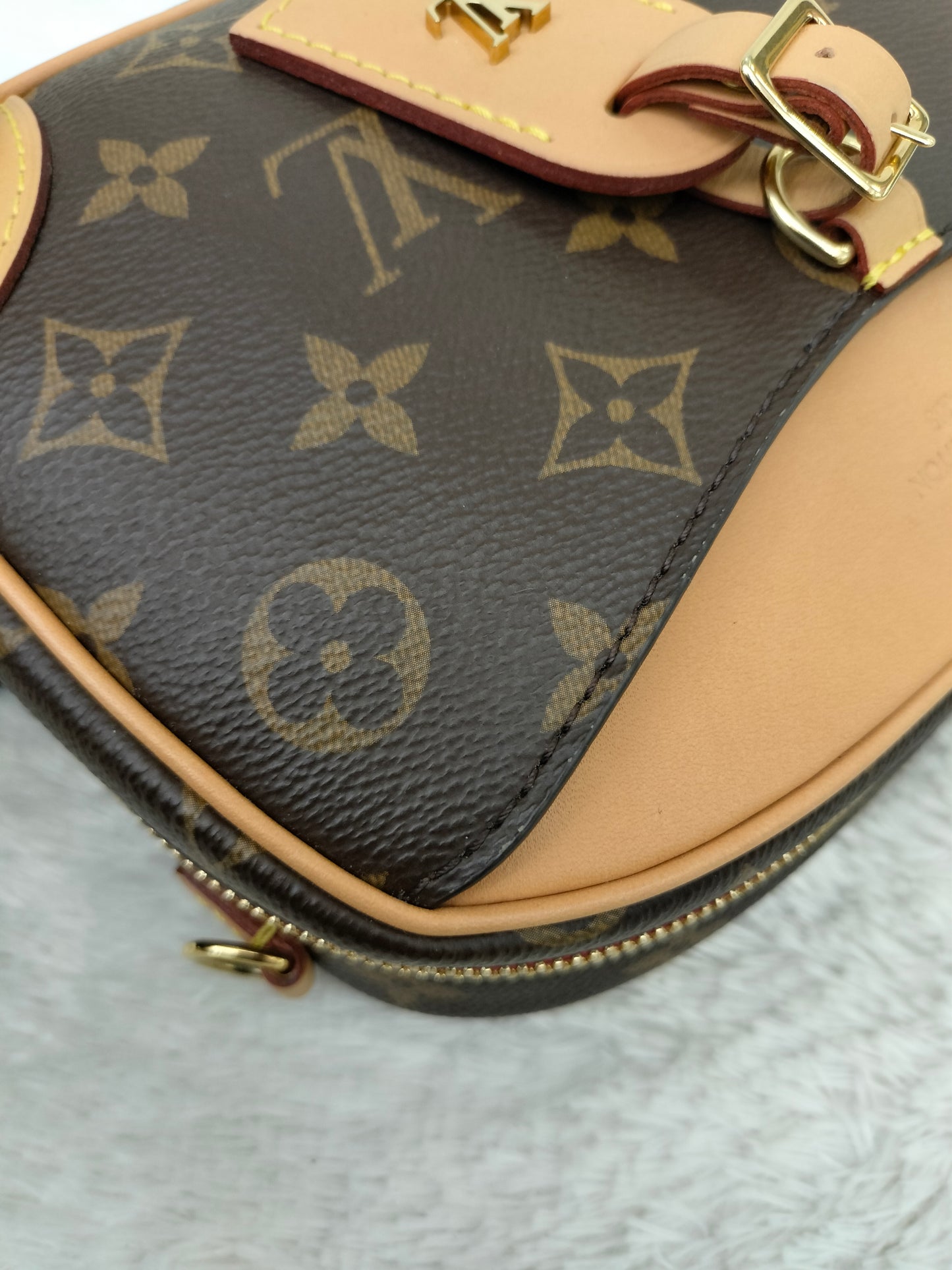 LV Deauville Mini Monogram 2020