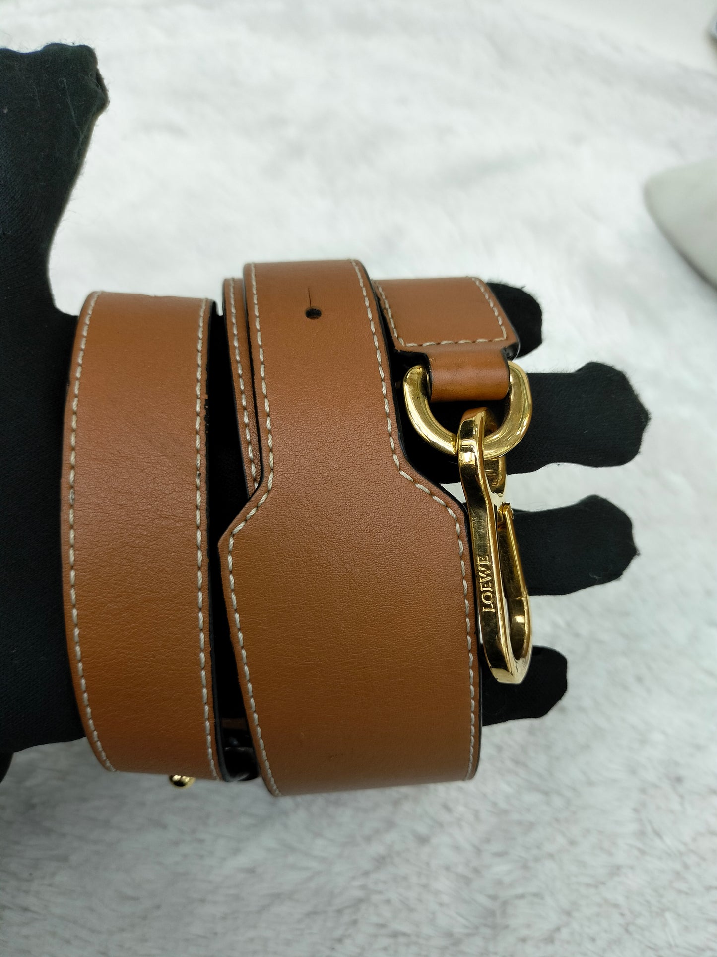 Loewe Puzzle Medium Grained Tan GHW 2018