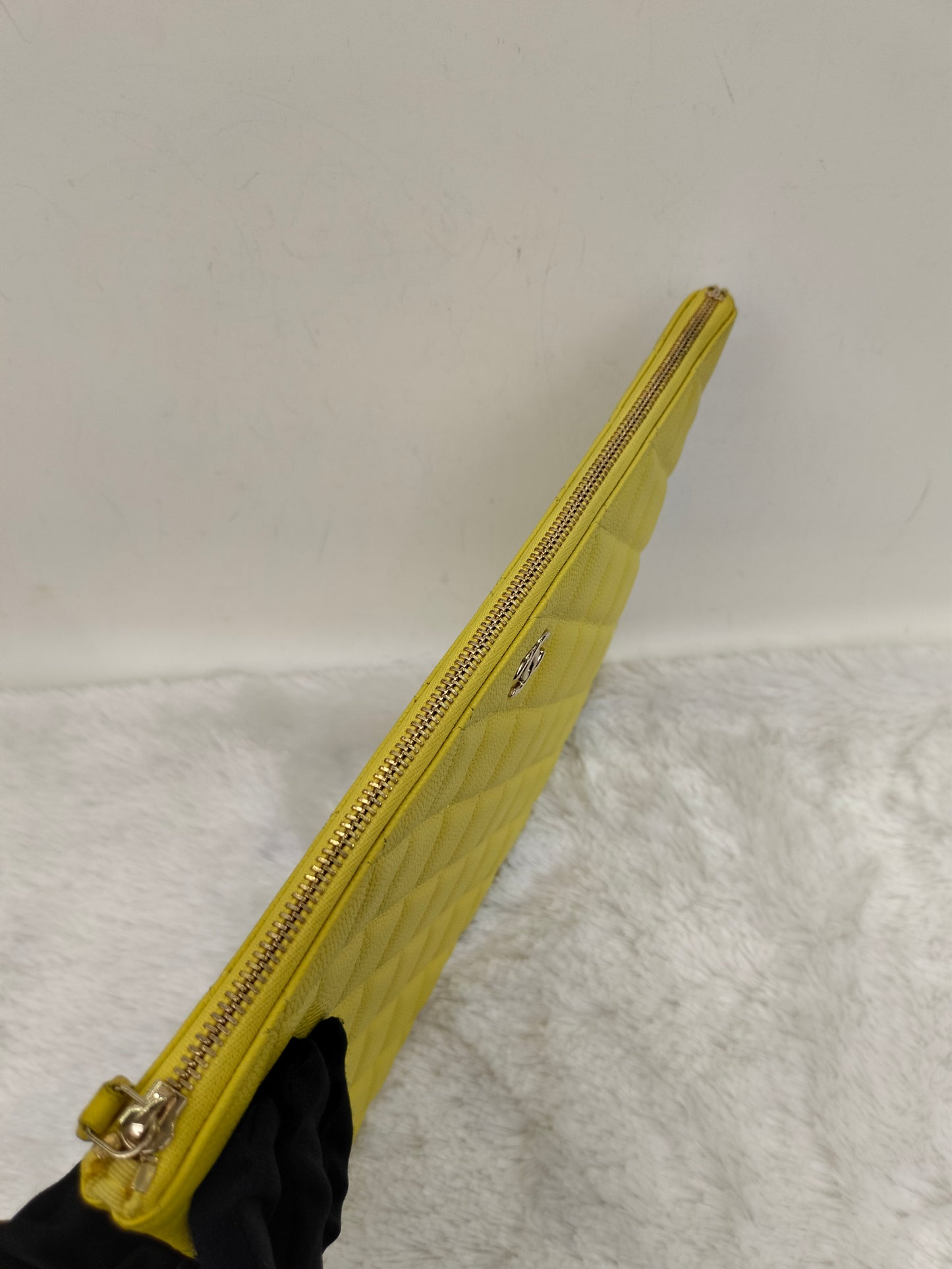 Chanel O'Case Clutch Caviar Yellow LGHW (CHIP)