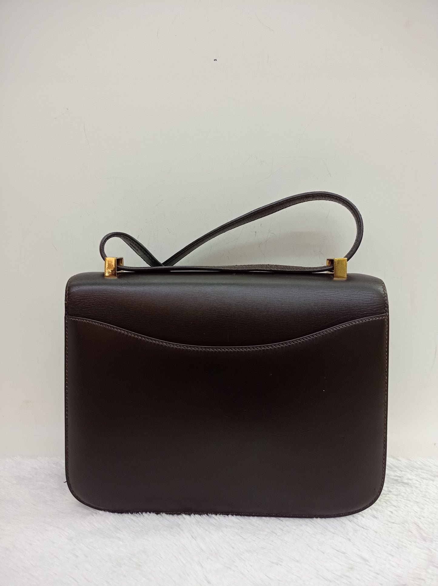 Constance 23 Box Brown Vintage GHW #G circle