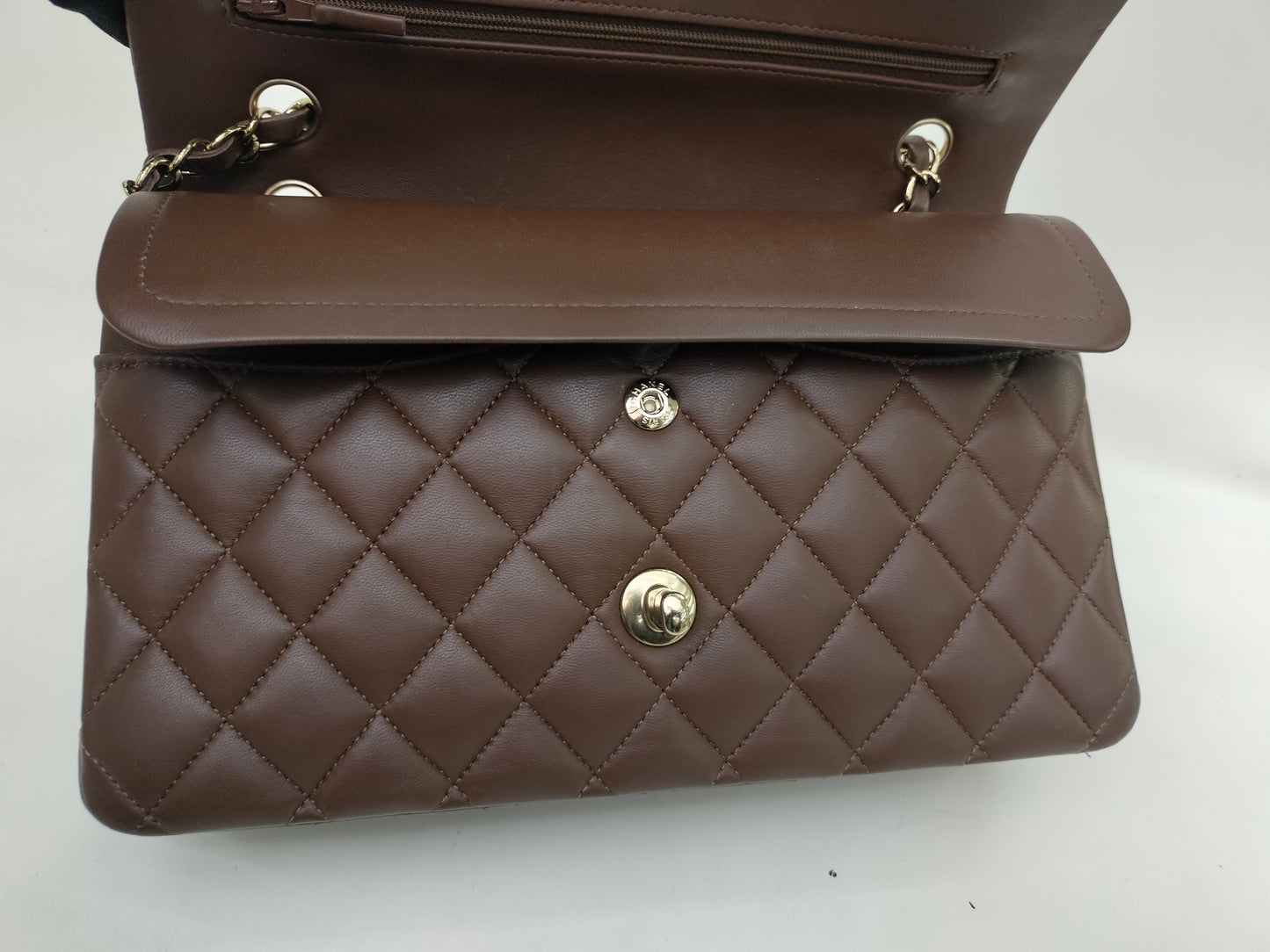 Chanel Medium Lamb Brown GHW DF (CHIP) 2023