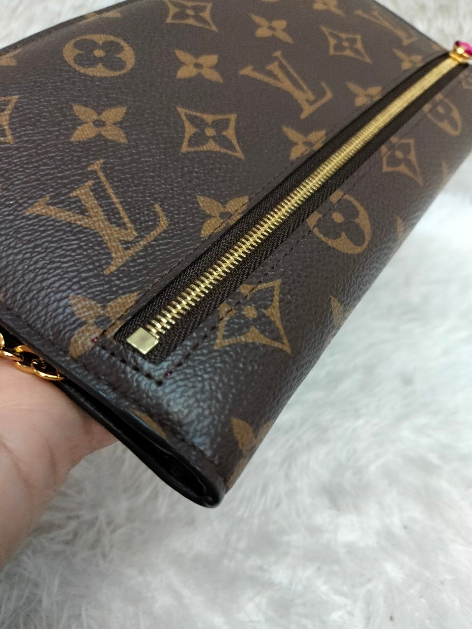 LV Weekend Pochette Monogram Skiing Bears Xmas 2018