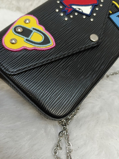 LV Felicie Pochette Patches Trunks Epi Black 2018
