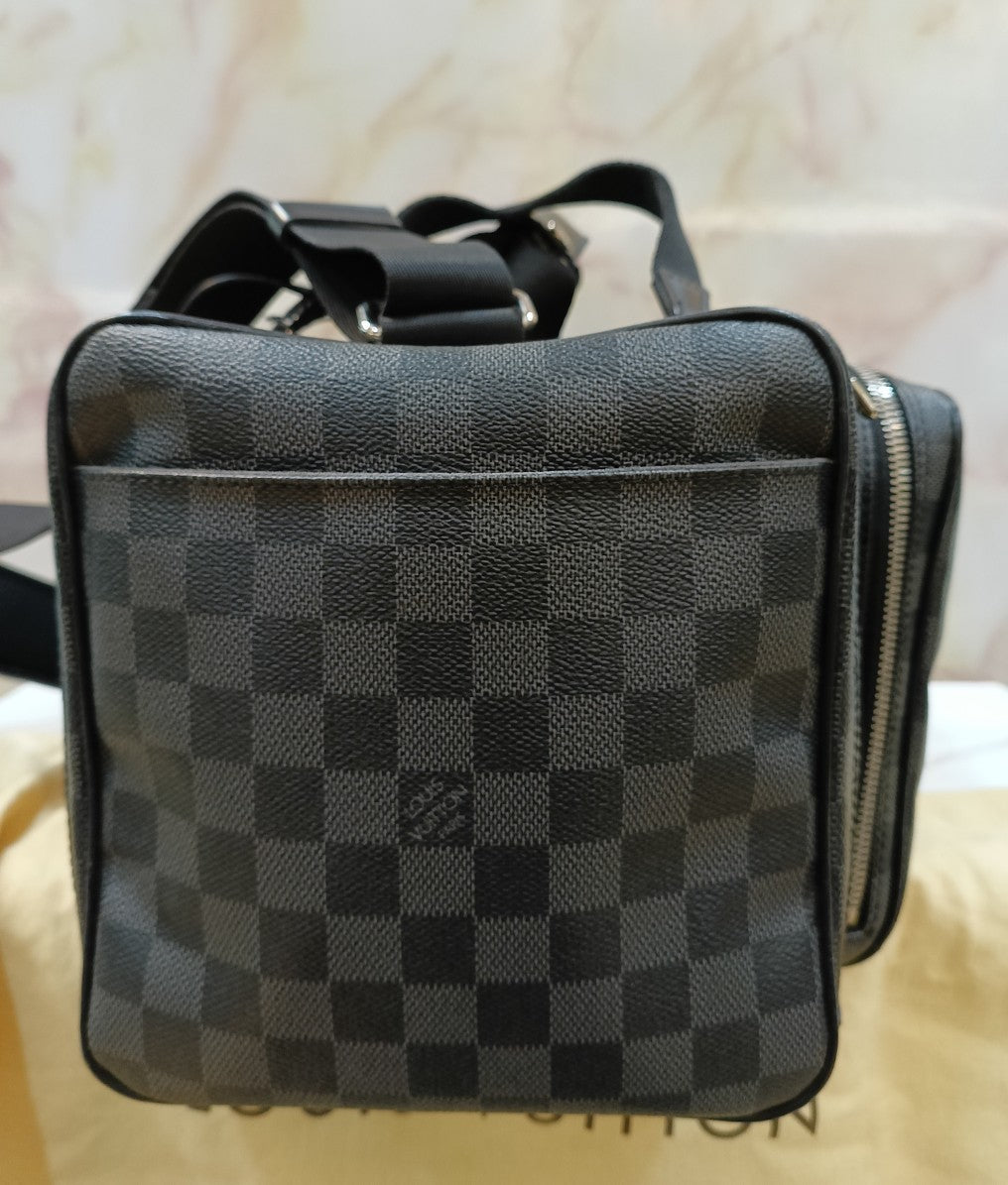 LV Icare Camera Bag Graphite 2010